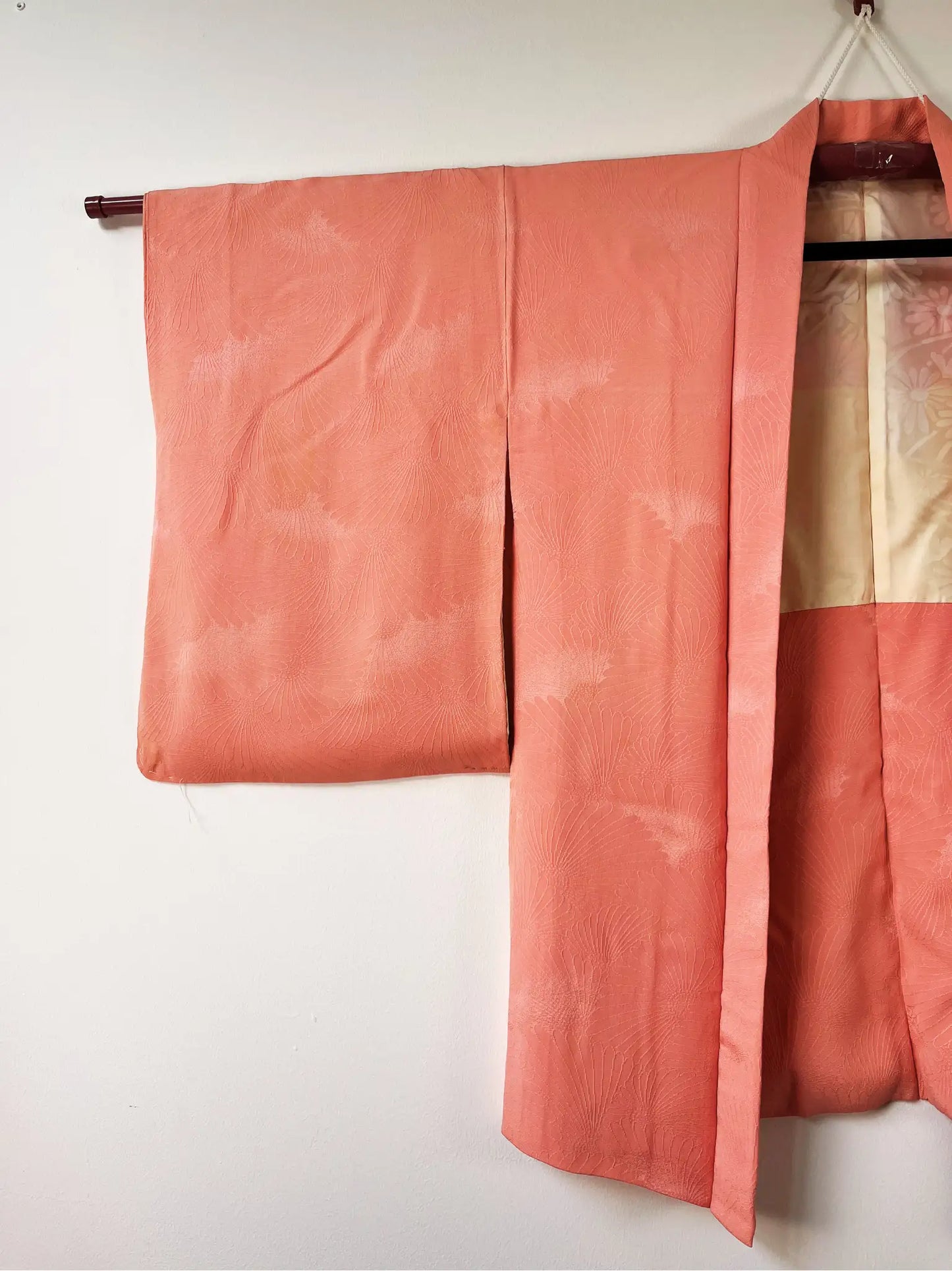 Vintage Color Haori - Orange pink Swirling flowers-
