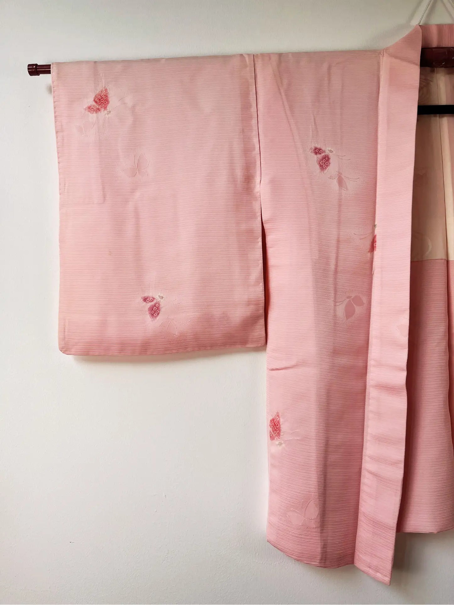 Vintage Color Haori - Light pink with red butterflies -