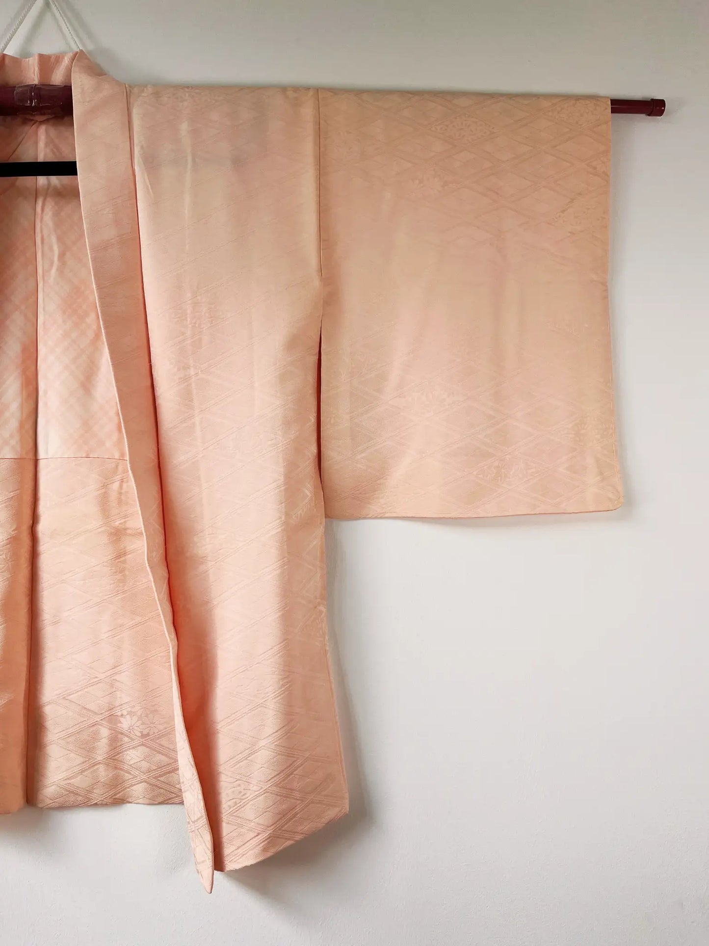 Vintage Color Haori - White-pink with diamond pattern -