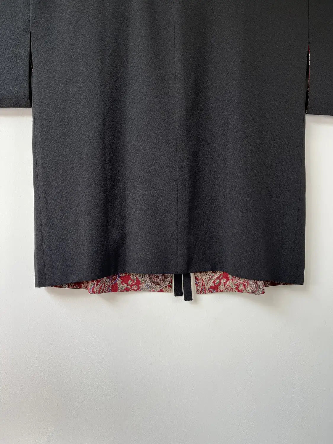 Vintage Short kimono - Black & Sarasa Pattern -