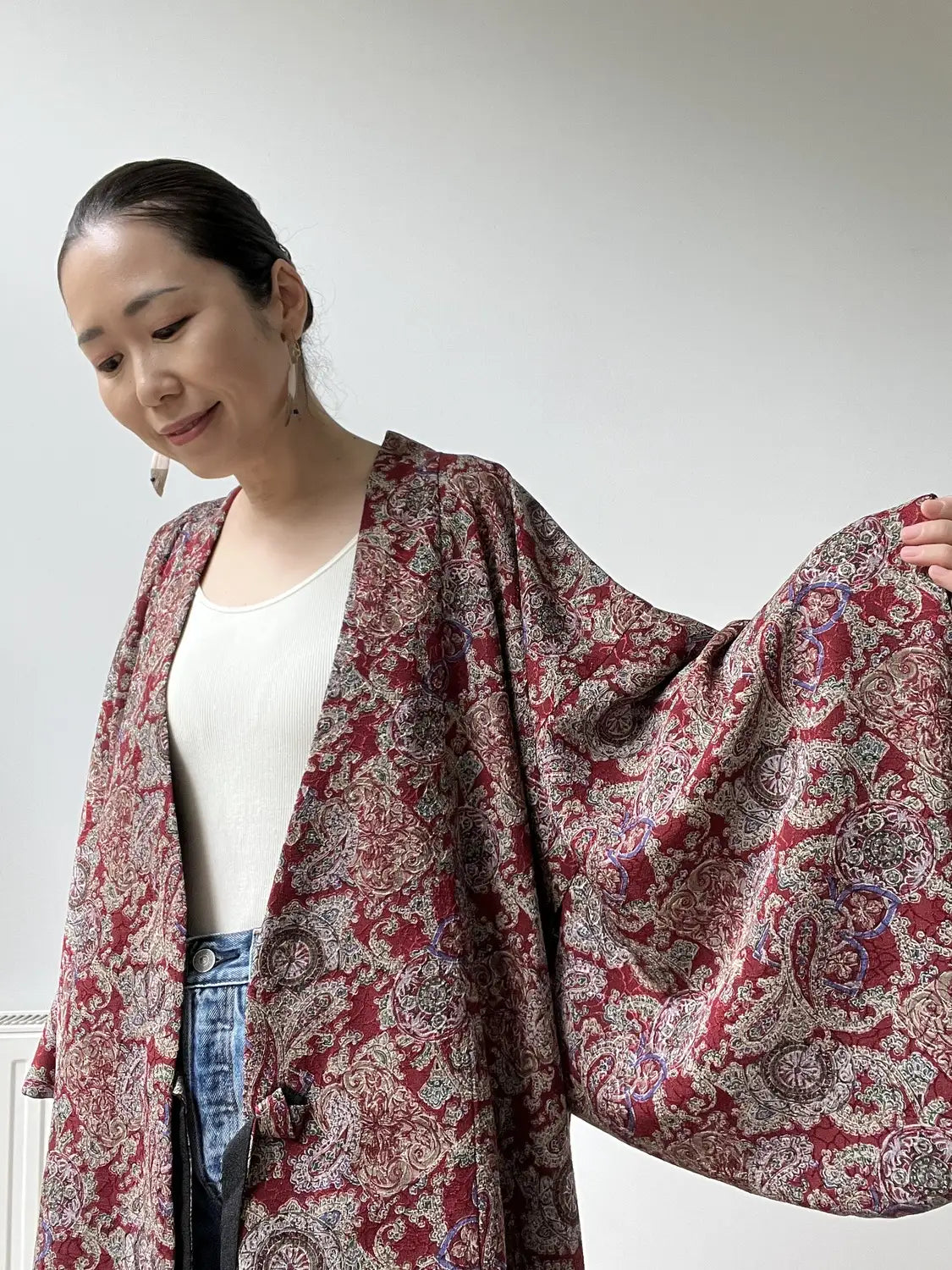 Vintage Short kimono - Black & Sarasa Pattern -