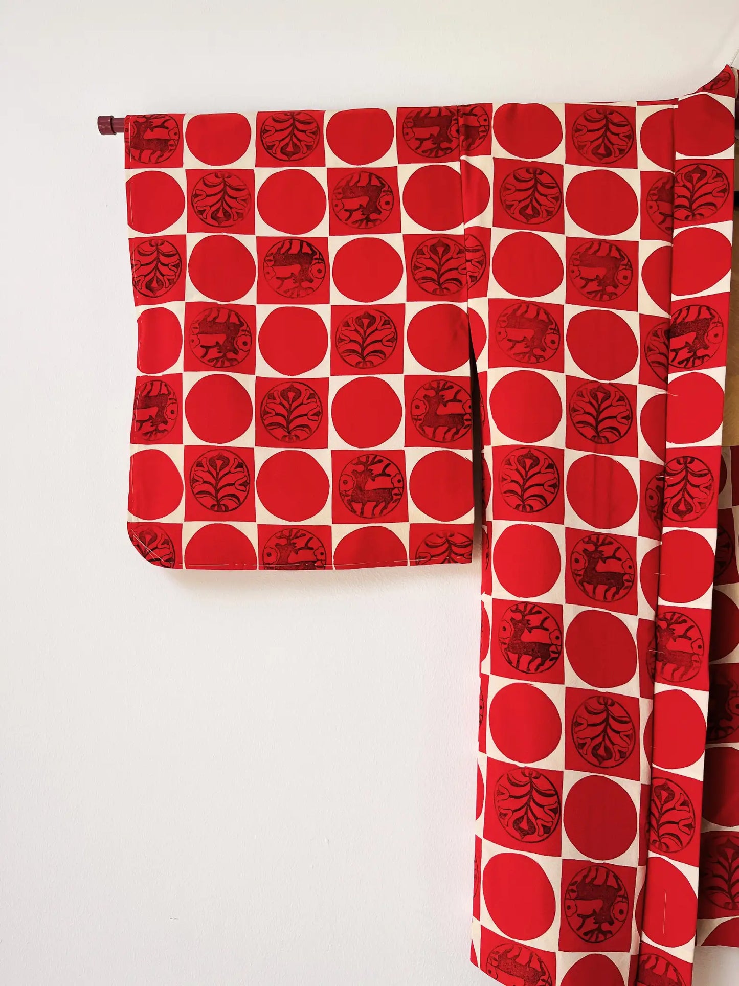 Vintage kleur Haori - Rood en wit met rendierpatroon -