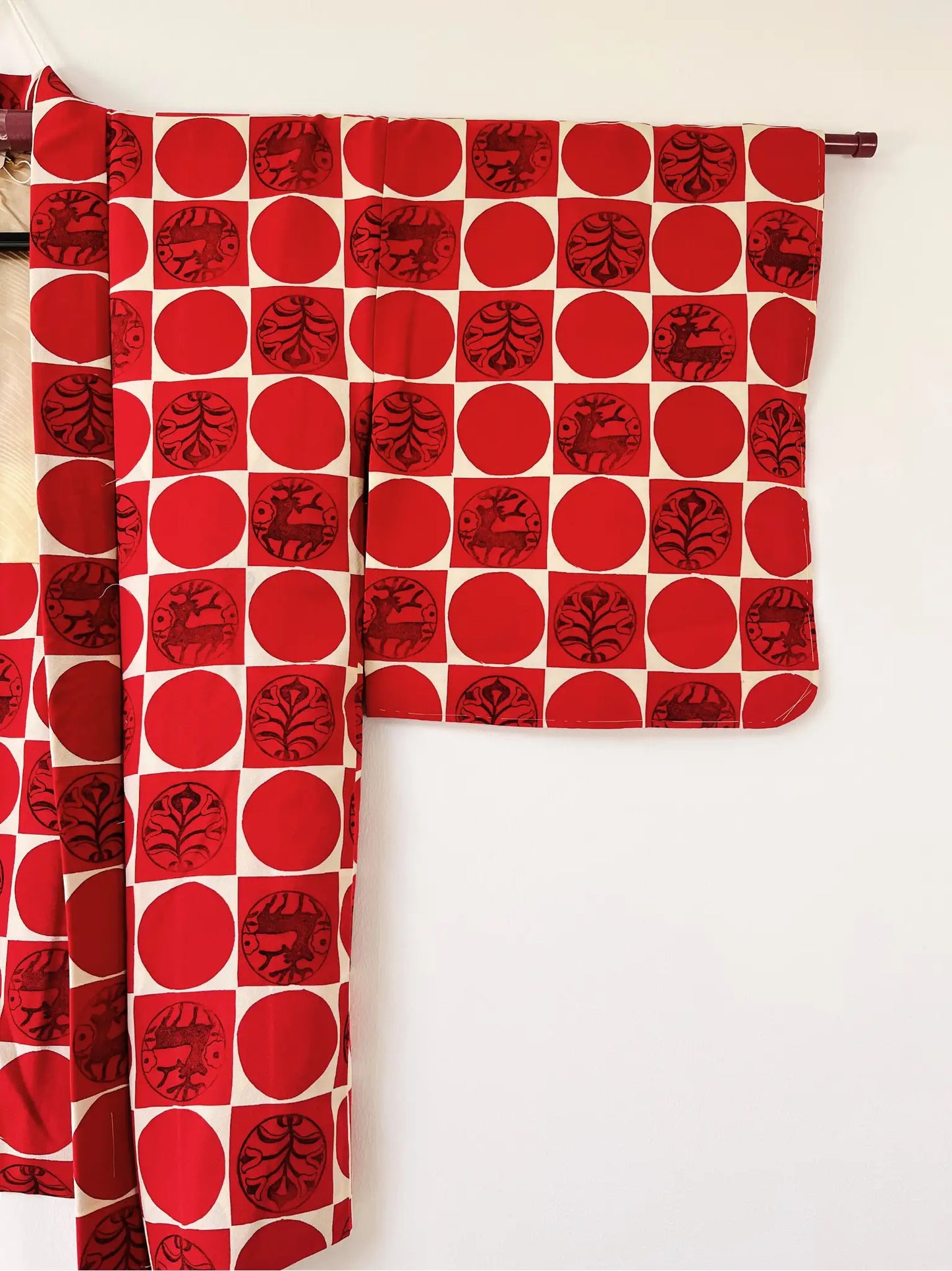 Vintage kleur Haori - Rood en wit met rendierpatroon -