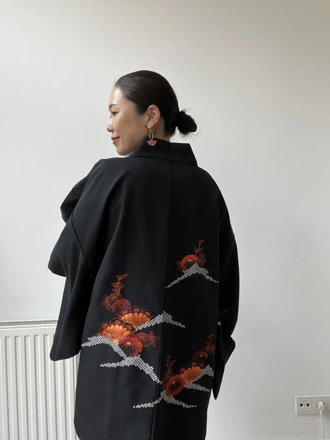 Vintage Black Haori - Brilliant sunrise -