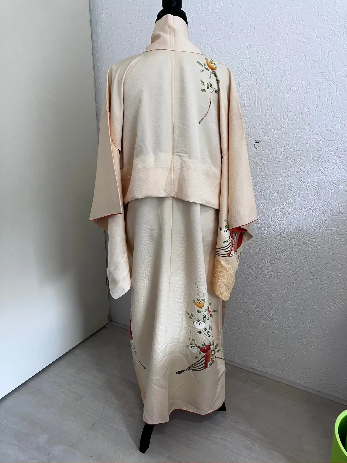 Vintage  homongi kimono - Creamwhite  Sensu and tachibana - Hallelujah original arrange