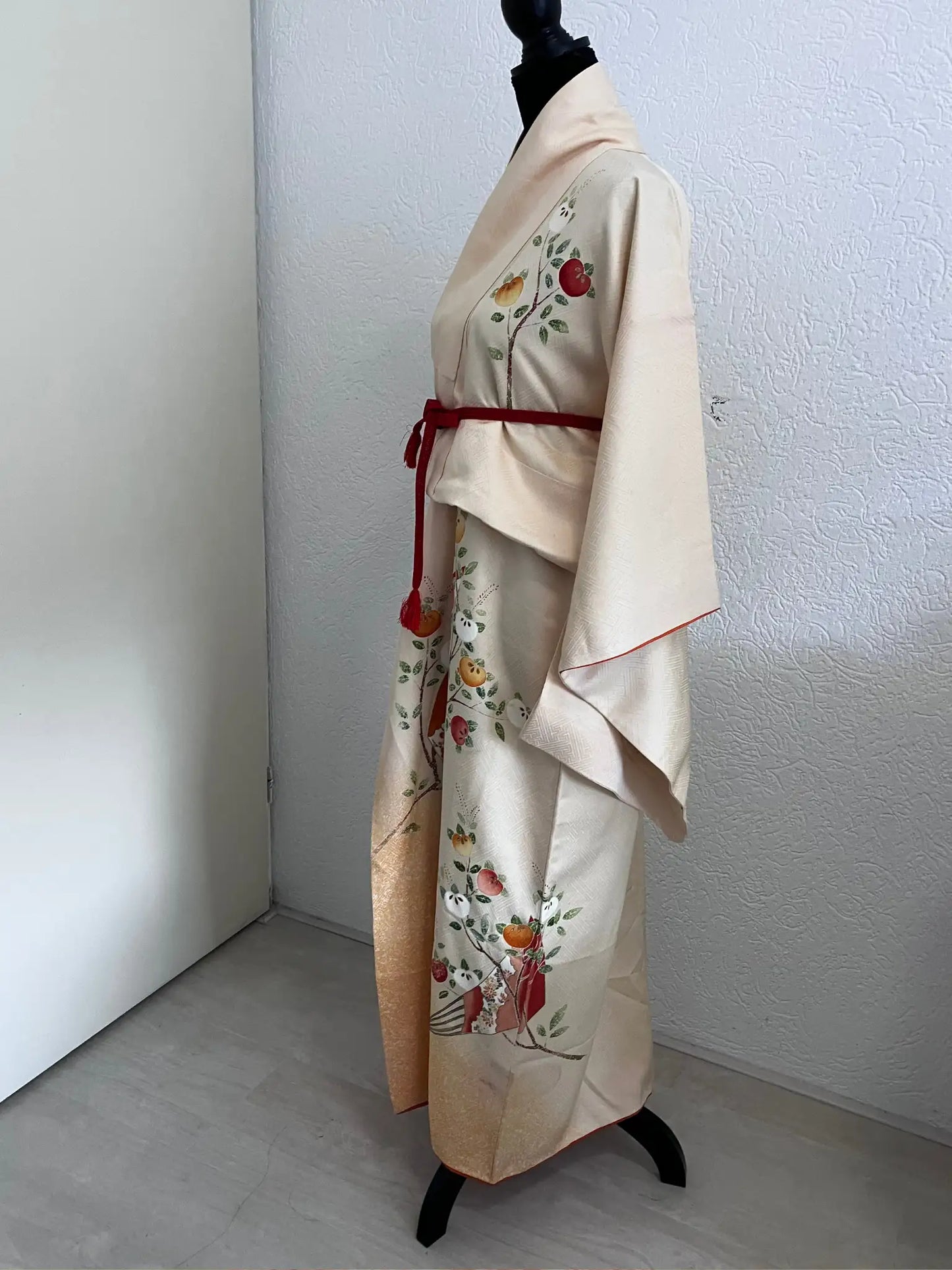 Vintage  homongi kimono - Creamwhite  Sensu and tachibana - Hallelujah original arrange