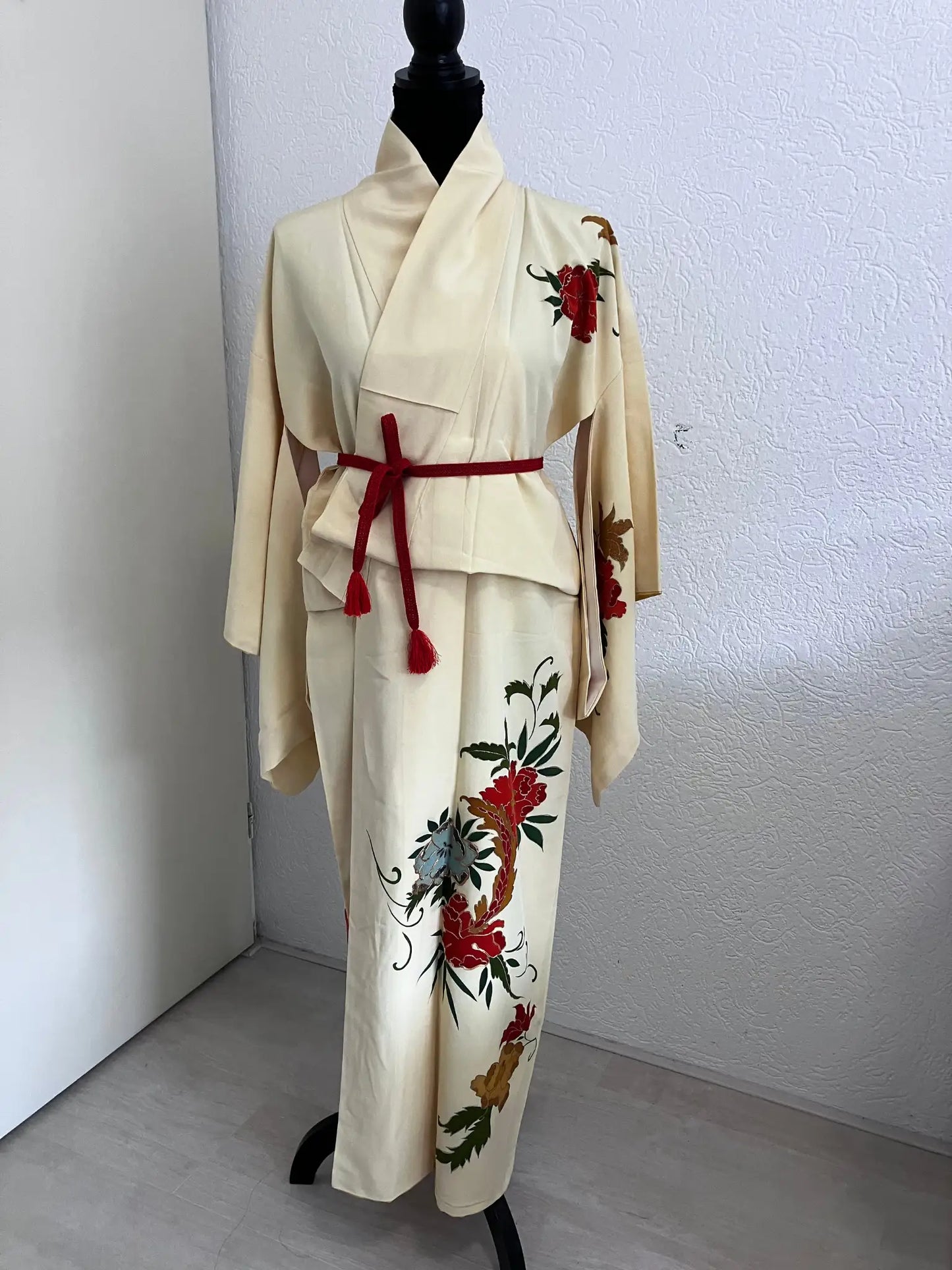 Vintage  homongi kimono - Yellow  Red spider lily - Hallelujah original arrange