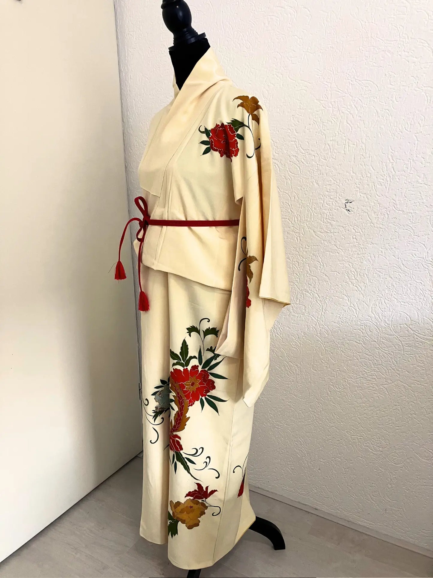 Vintage  homongi kimono - Yellow  Red spider lily - Hallelujah original arrange