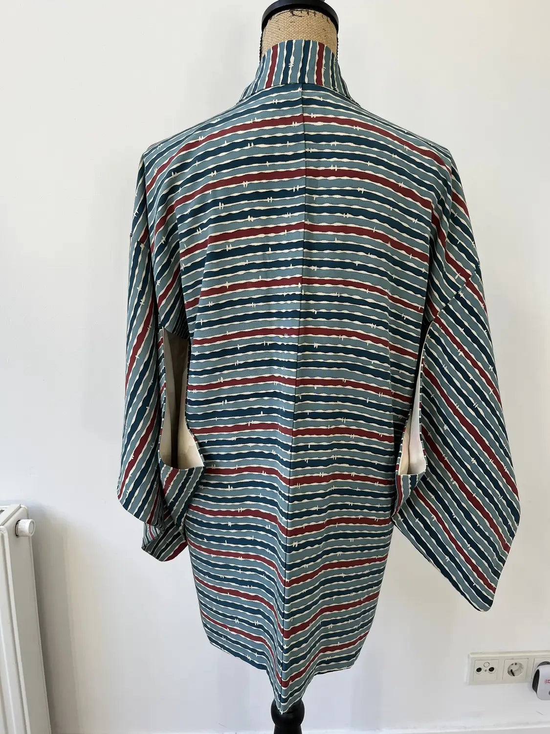 Vintage Color Haori - Blue horizontal stripes -