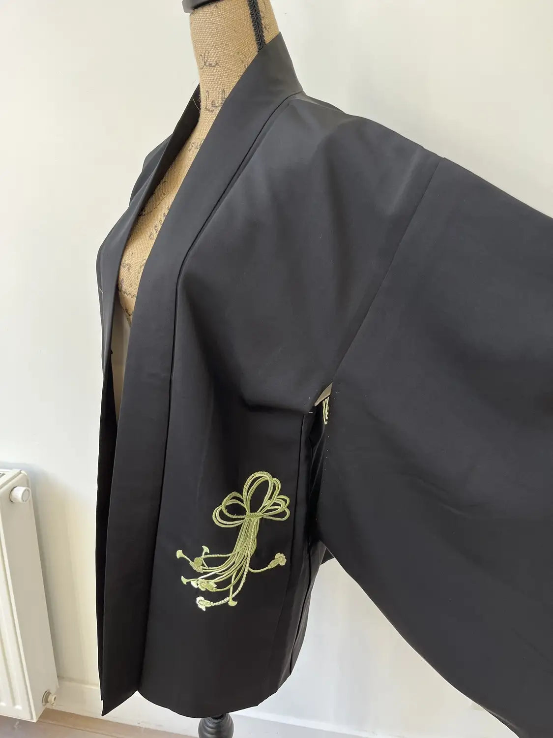vintage Black Haori - Bundle de broderie verte -