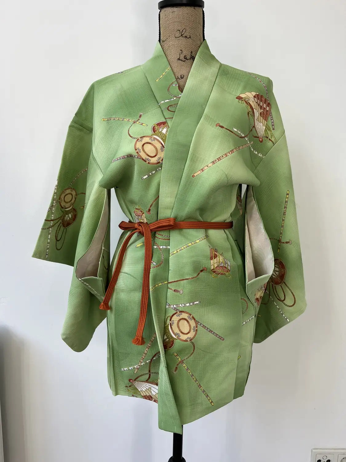 Vintage kleur Haori - Groene Tsuzumi muziekinstrument -