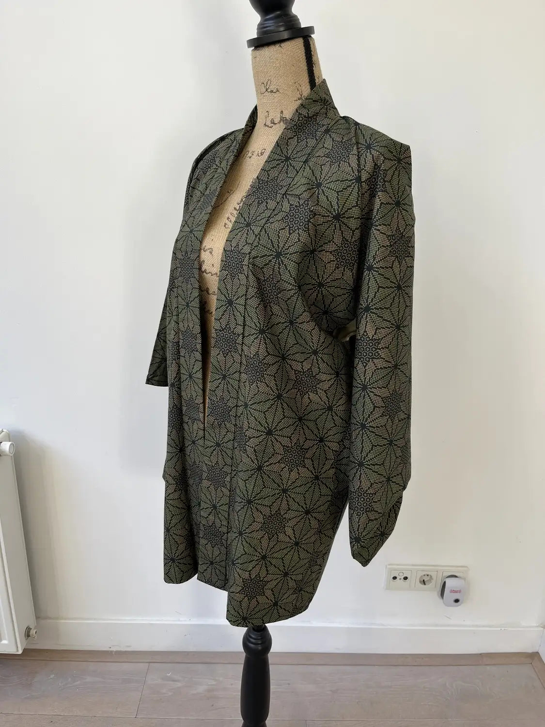 Vintage Tsumugi Haori - Zwarte Asanoha-