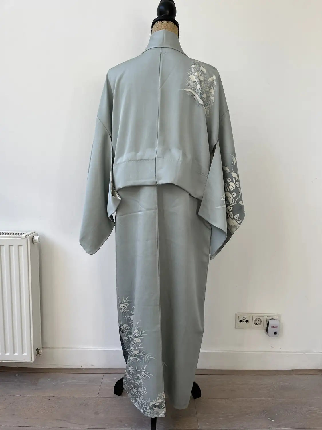 Vintage  homongi kimono - Gray snowy landscape - Hallelujah original arrange