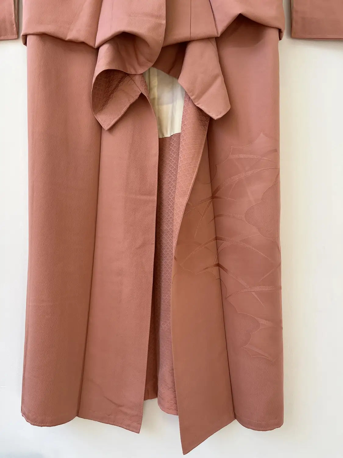 Vintage Iromuji-Kimono - Rosa Seigaiha und Wolken - Halleluja original arrangiert