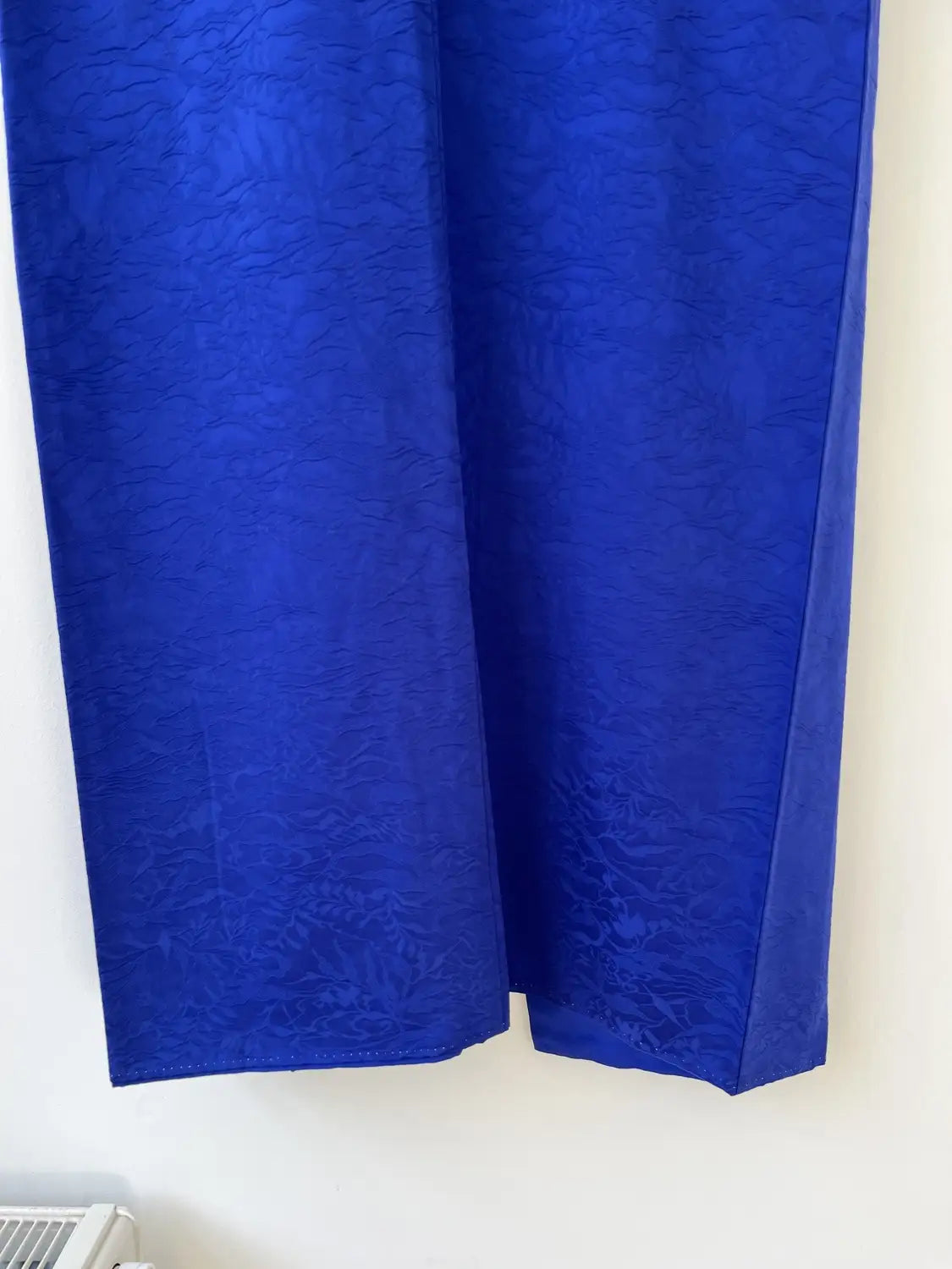 Vintage Iromuji-Kimono - Tiefblaues botanisches Blatt - Halleluja original arrangiert