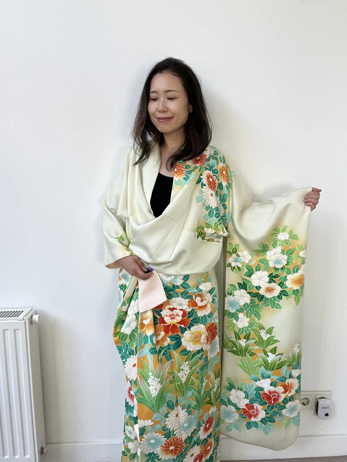 Furisode vintage - Flux de fleurs blanc-vert -