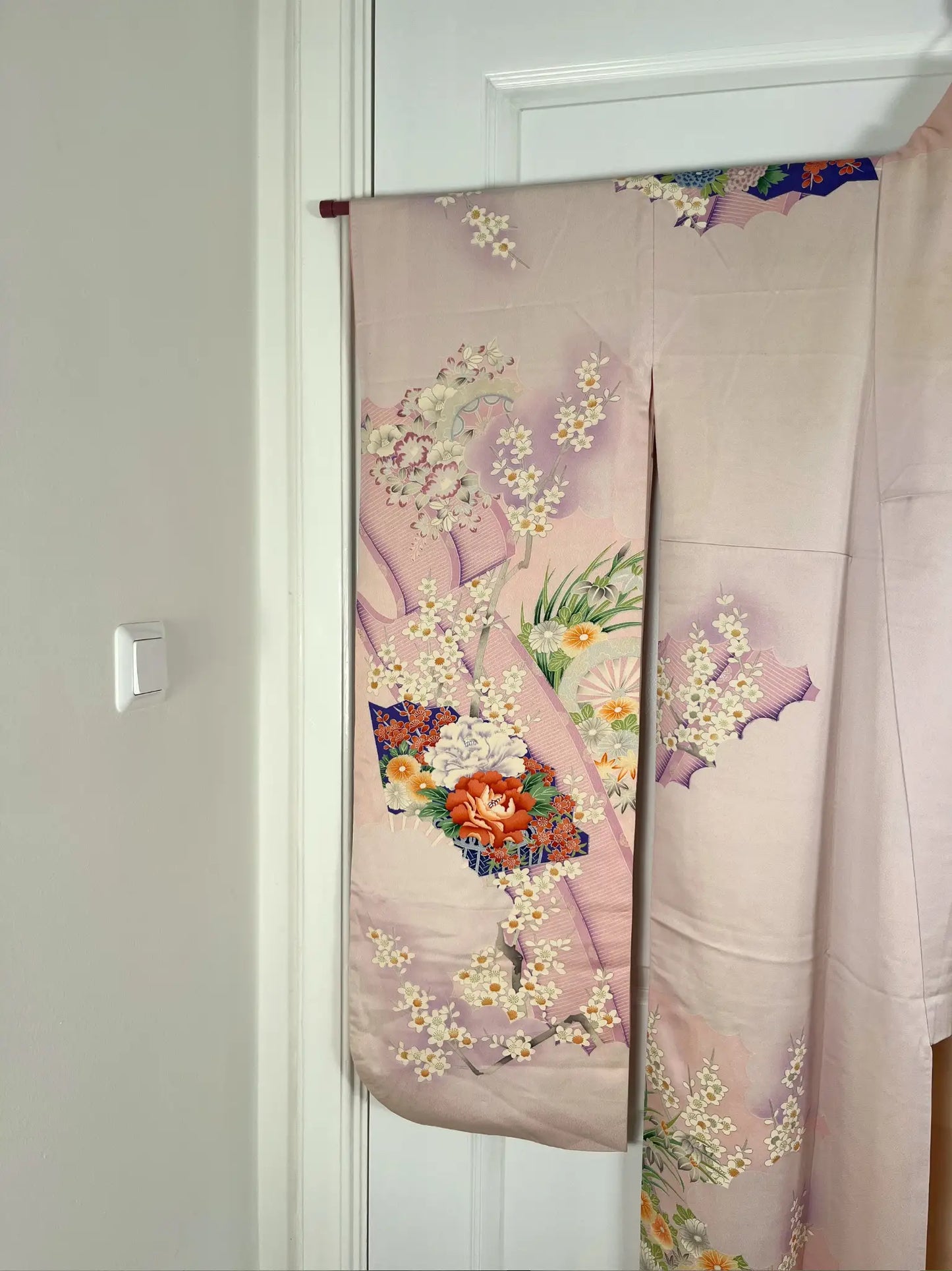 Vintage Furisode - WhitePurple Floral Fans in the Clouds -