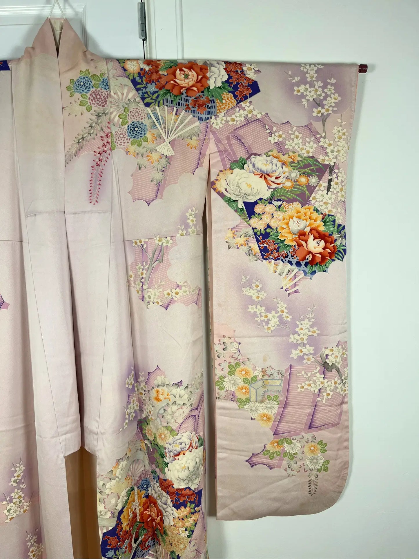 Vintage Furisode - WhitePurple Floral Fans in the Clouds -