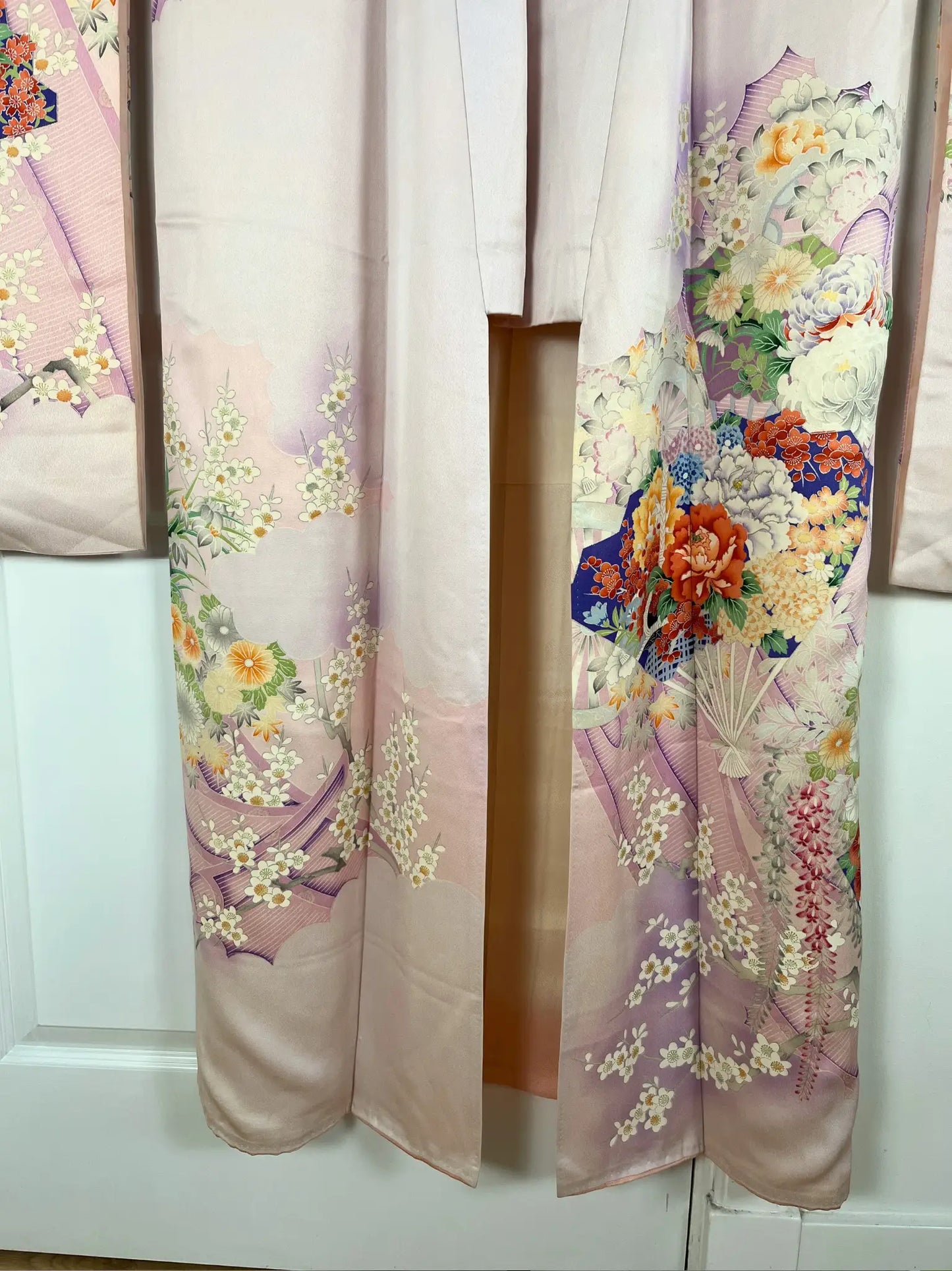 Vintage Furisode - WhitePurple Floral Fans in the Clouds -