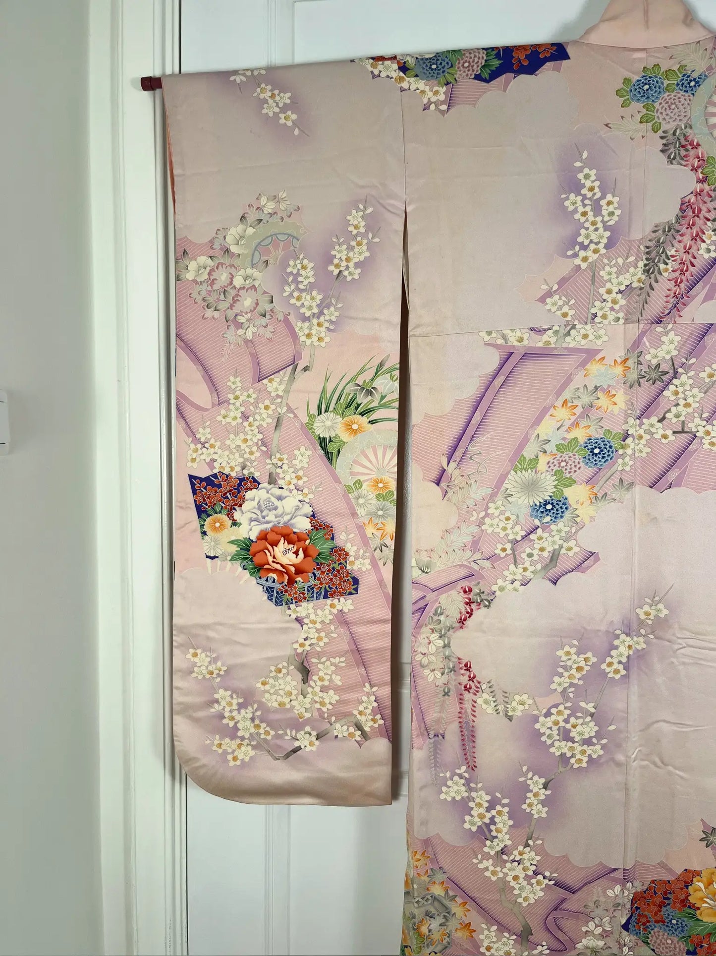 Vintage Furisode - WhitePurple Floral Fans in the Clouds -