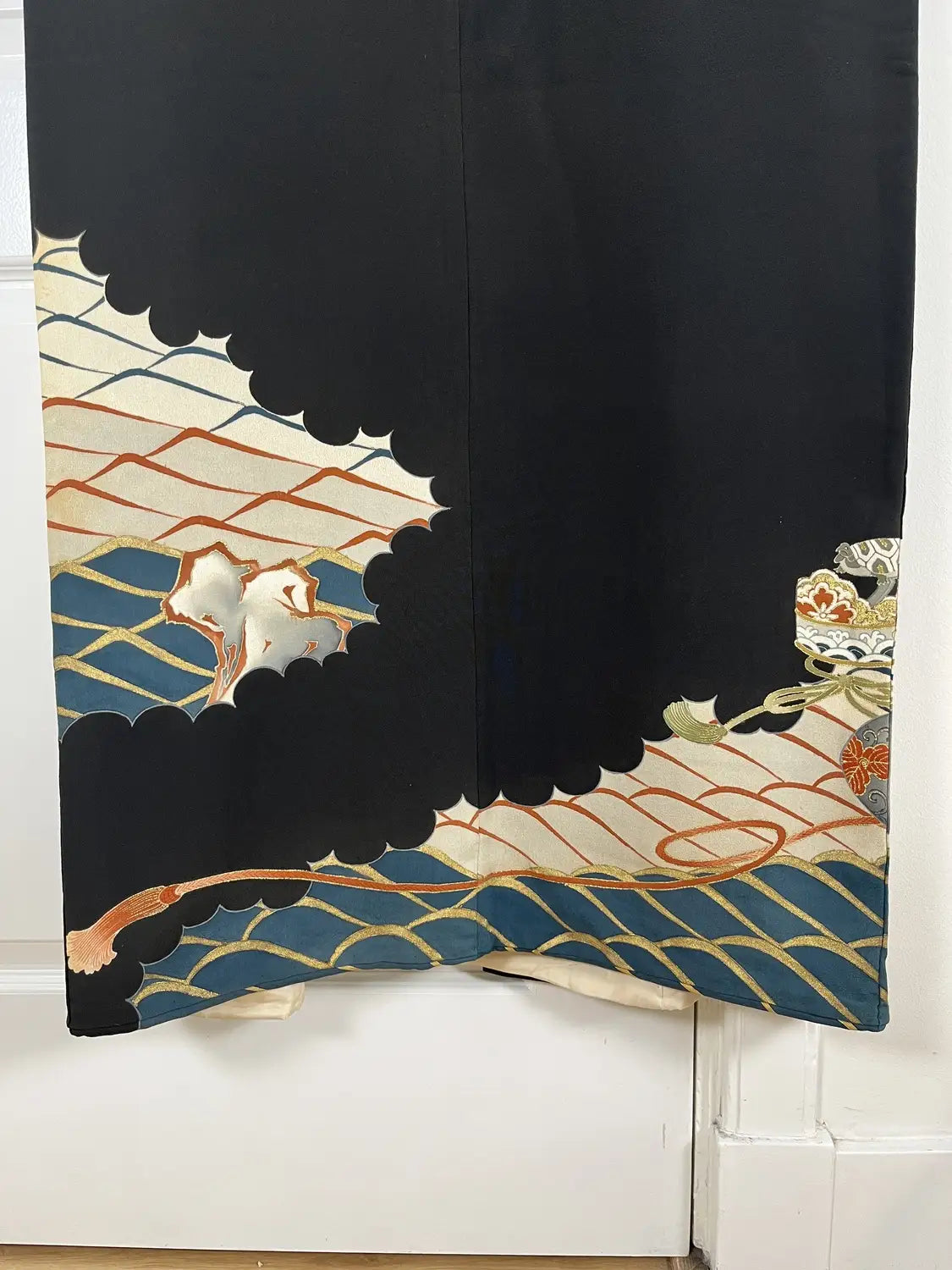 Vintage black tomesode - A Noble Man Among the Clouds -