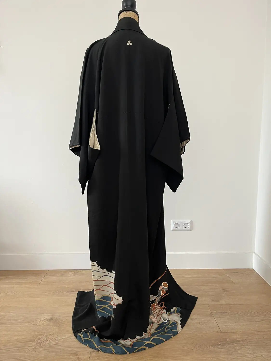 Vintage black tomesode - A Noble Man Among the Clouds -