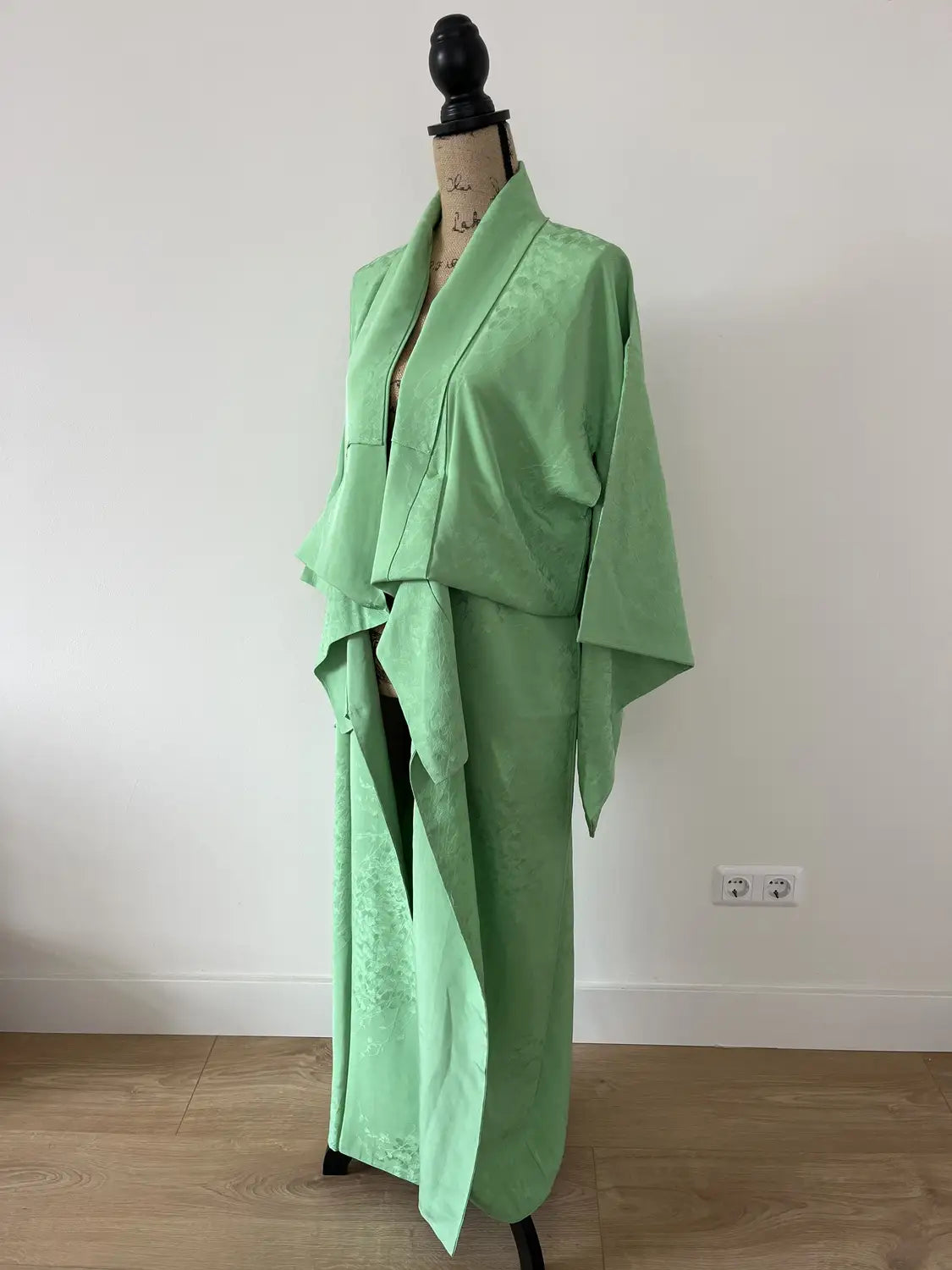 Vintage iromuji kimono - Wakakusa groen, licht lentegroen - Hallelujah origineel arrangement