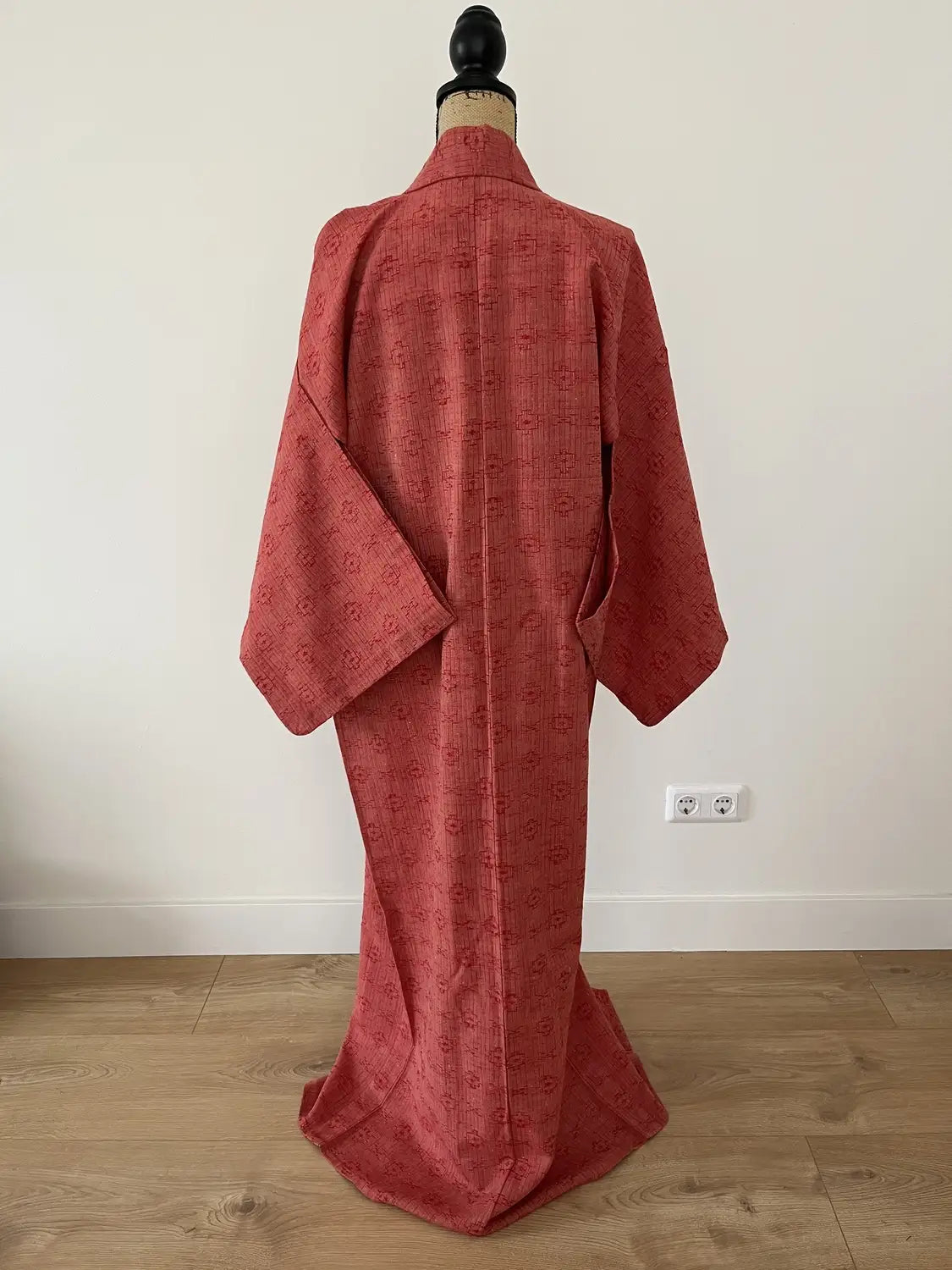 Vintage tsumugi kimono -Red Casual -