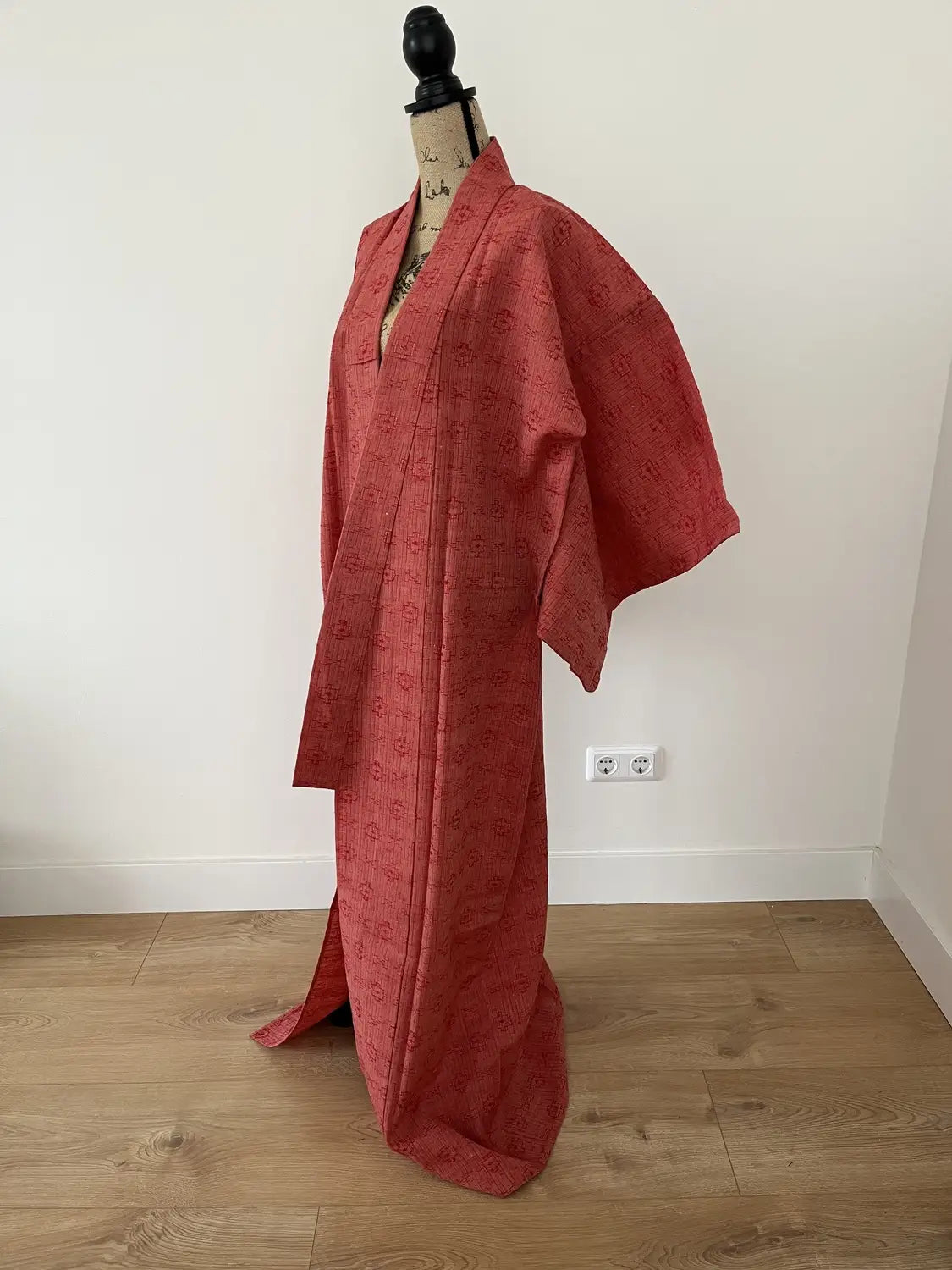 Vintage tsumugi kimono -Red Casual -