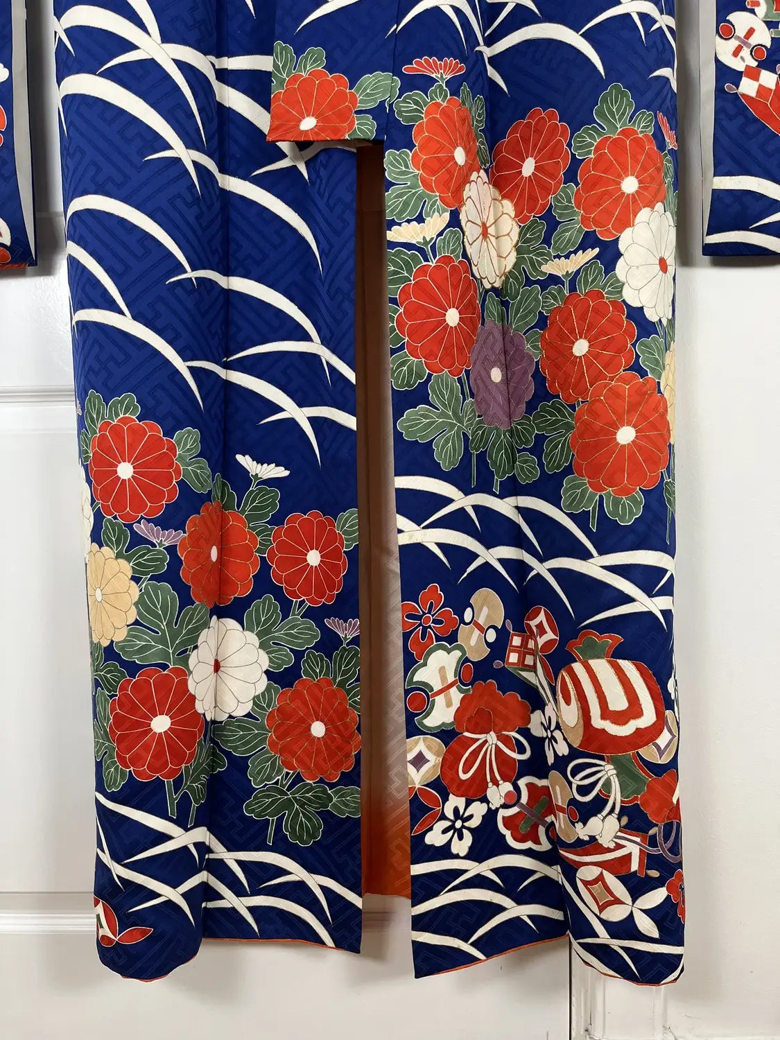 Vintage Furisode - Navy Ultimate Luxury -