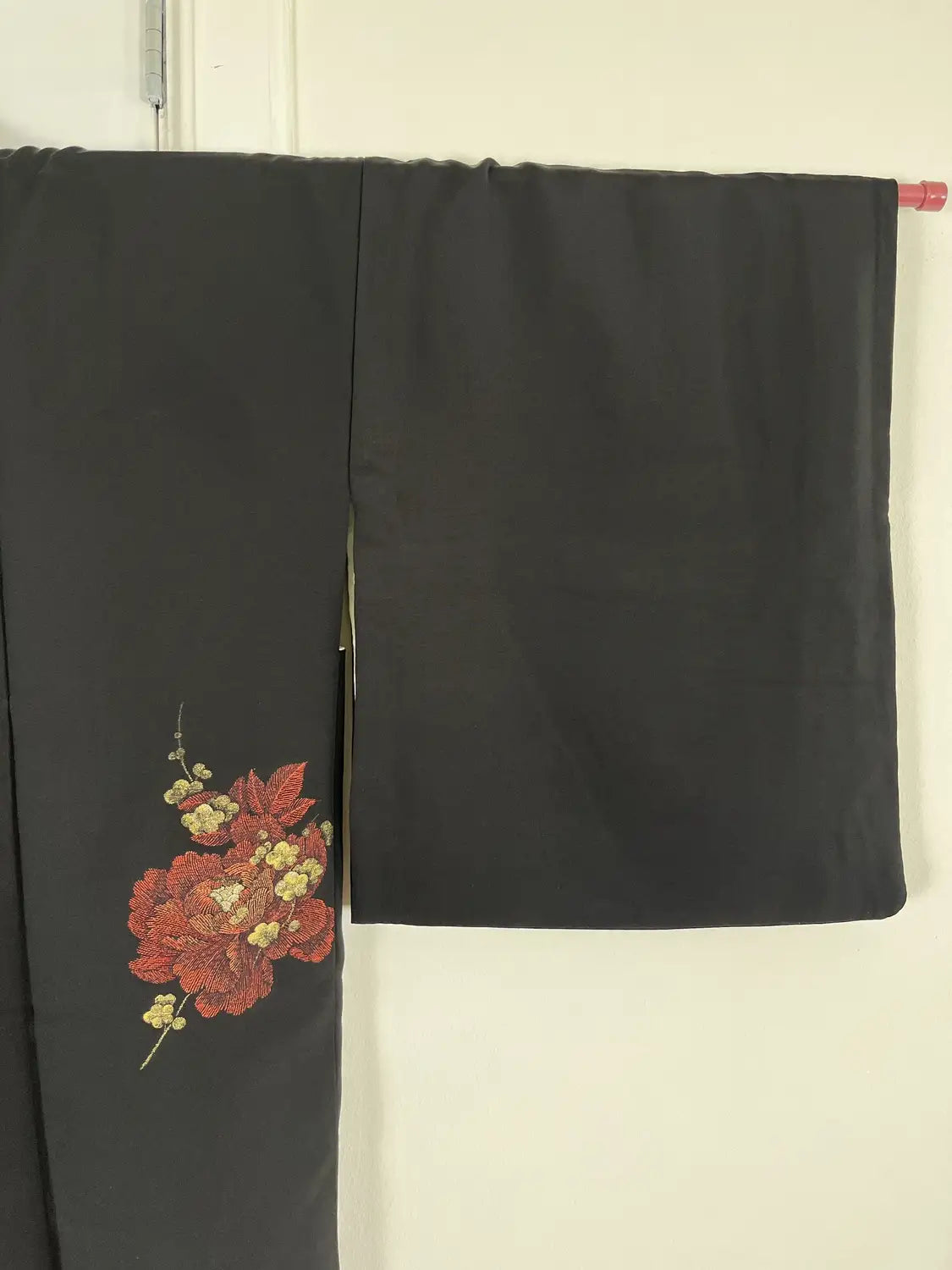 Vintage Black Haori - Graceful Petals -