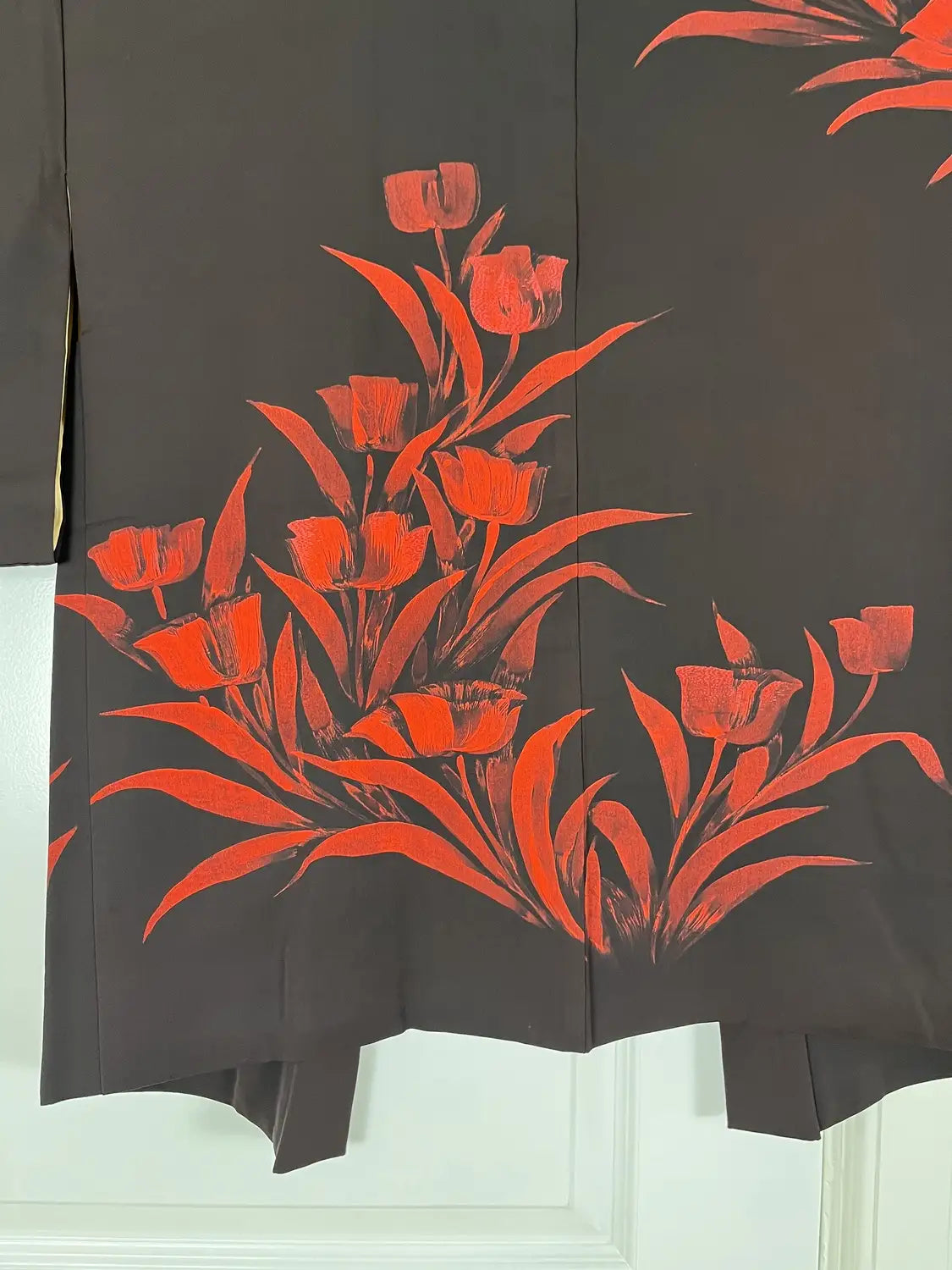 Haori noir vintage - Retour des tulipes pourpres -