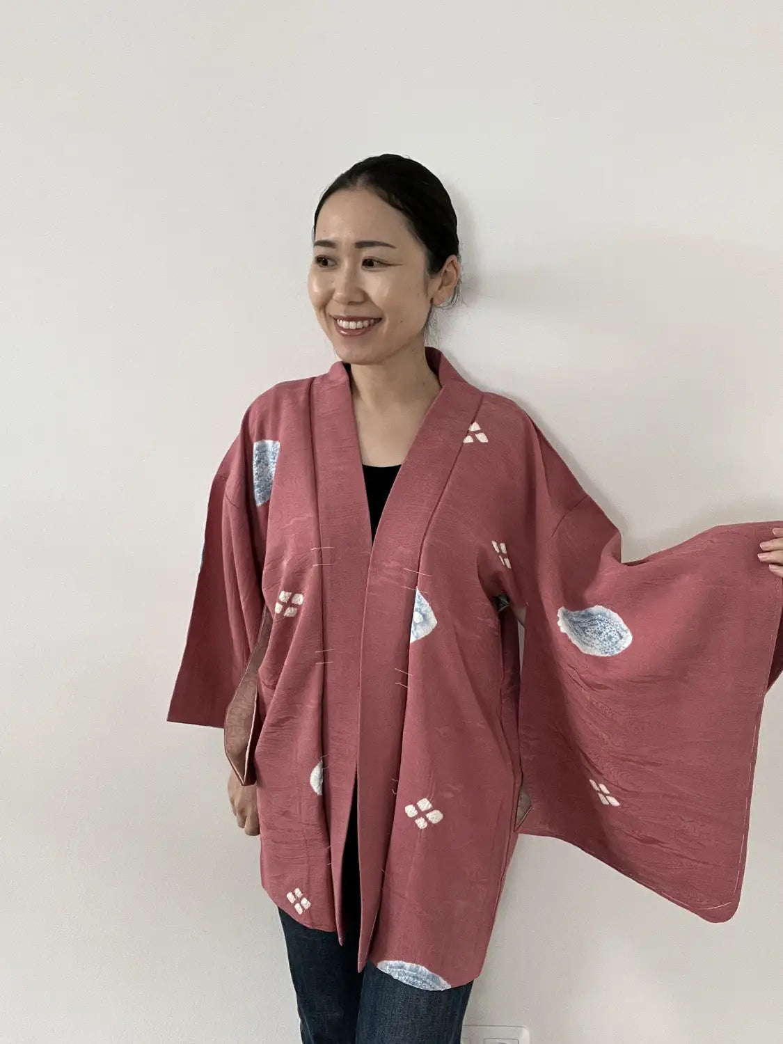 Vintage Color Haori - Calm pink Scattered Shibori Motif -