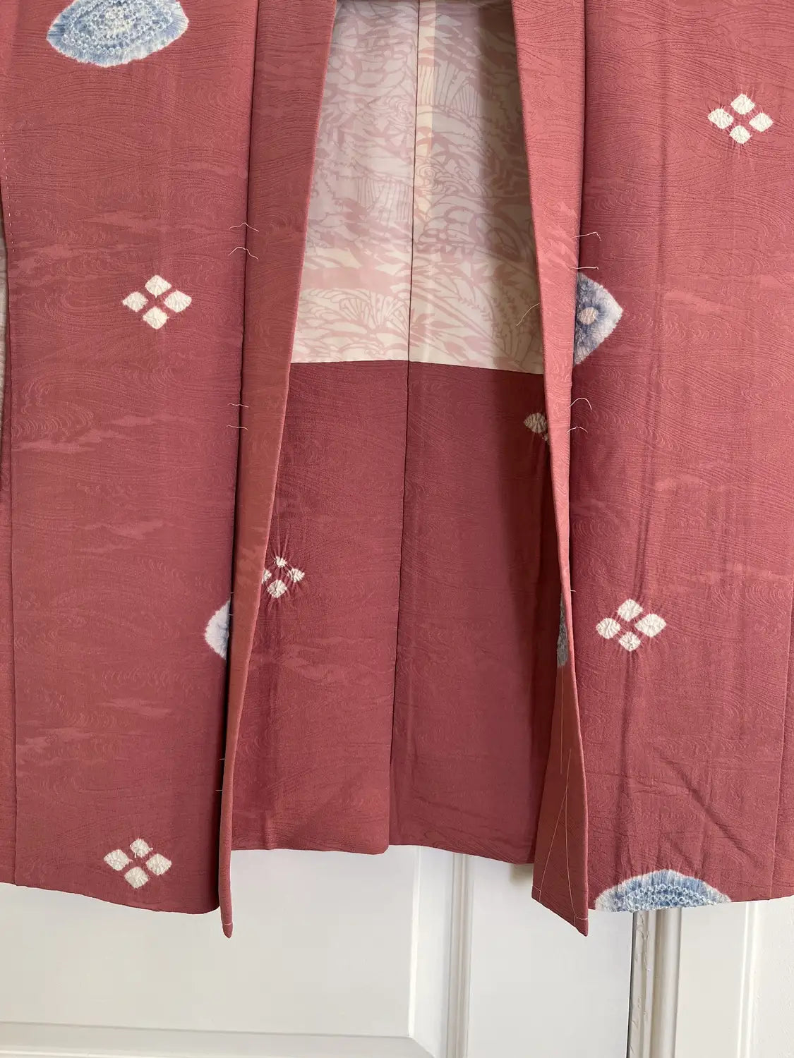 Vintage Color Haori - Calm pink Scattered Shibori Motif -