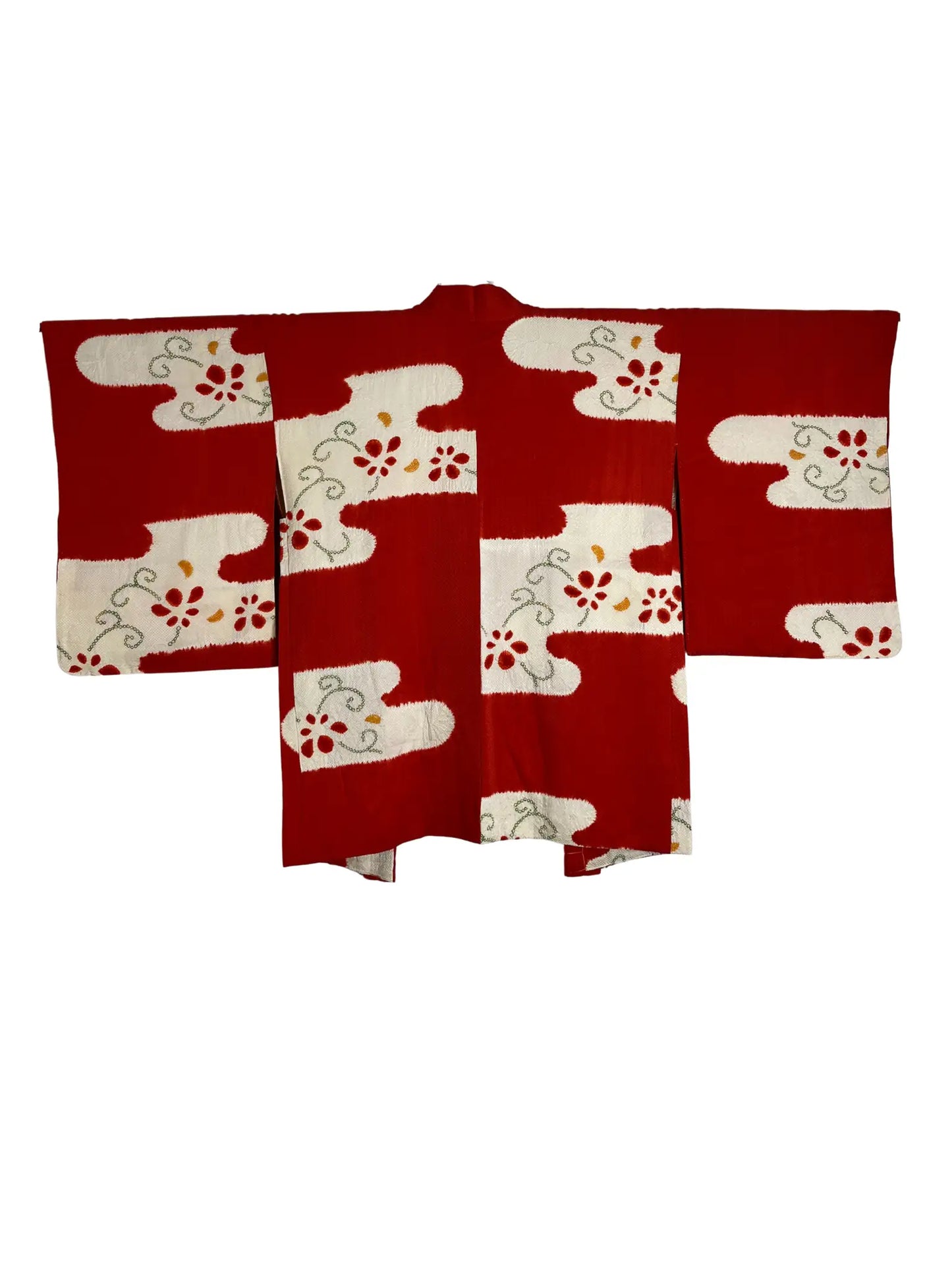Vintage Color Haori - Red and White Drifting Clouds -