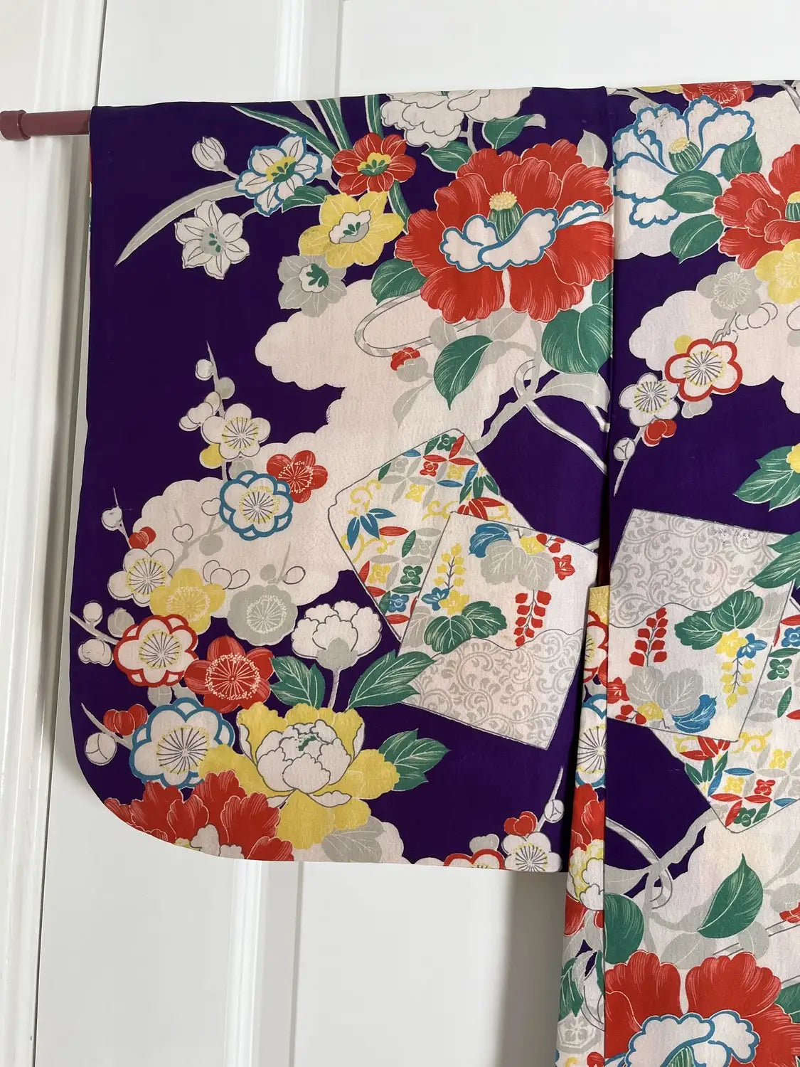 Vintage Color Haori - Purple and White Graceful flowers -