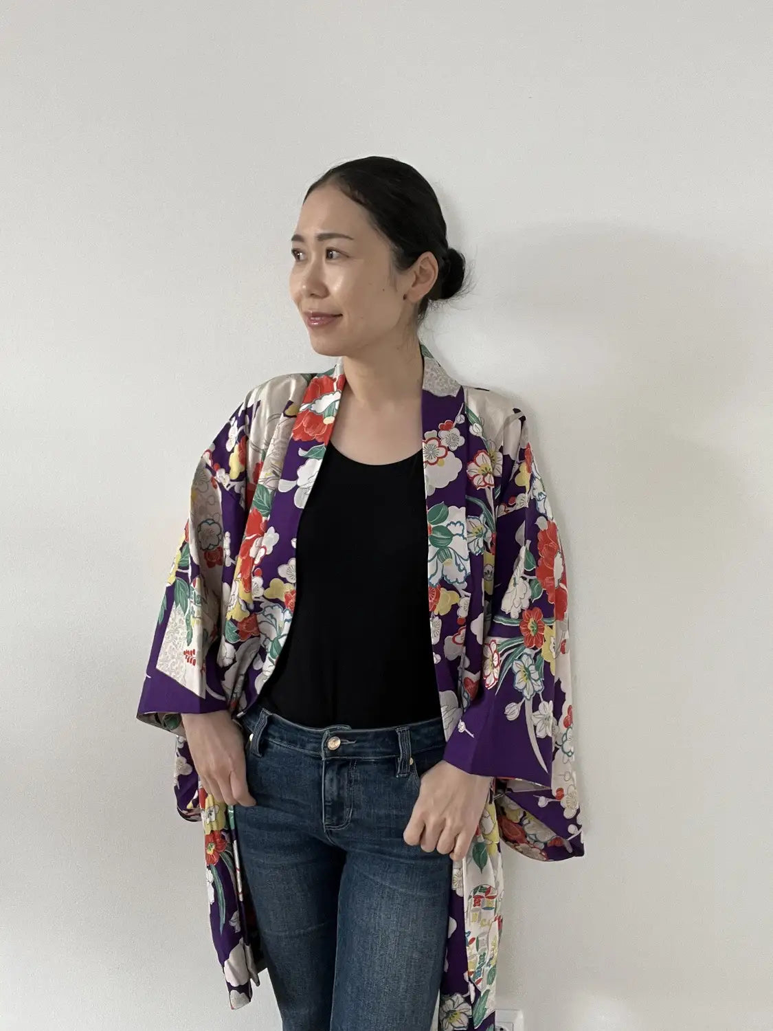 Vintage Color Haori - Purple and White Graceful flowers -