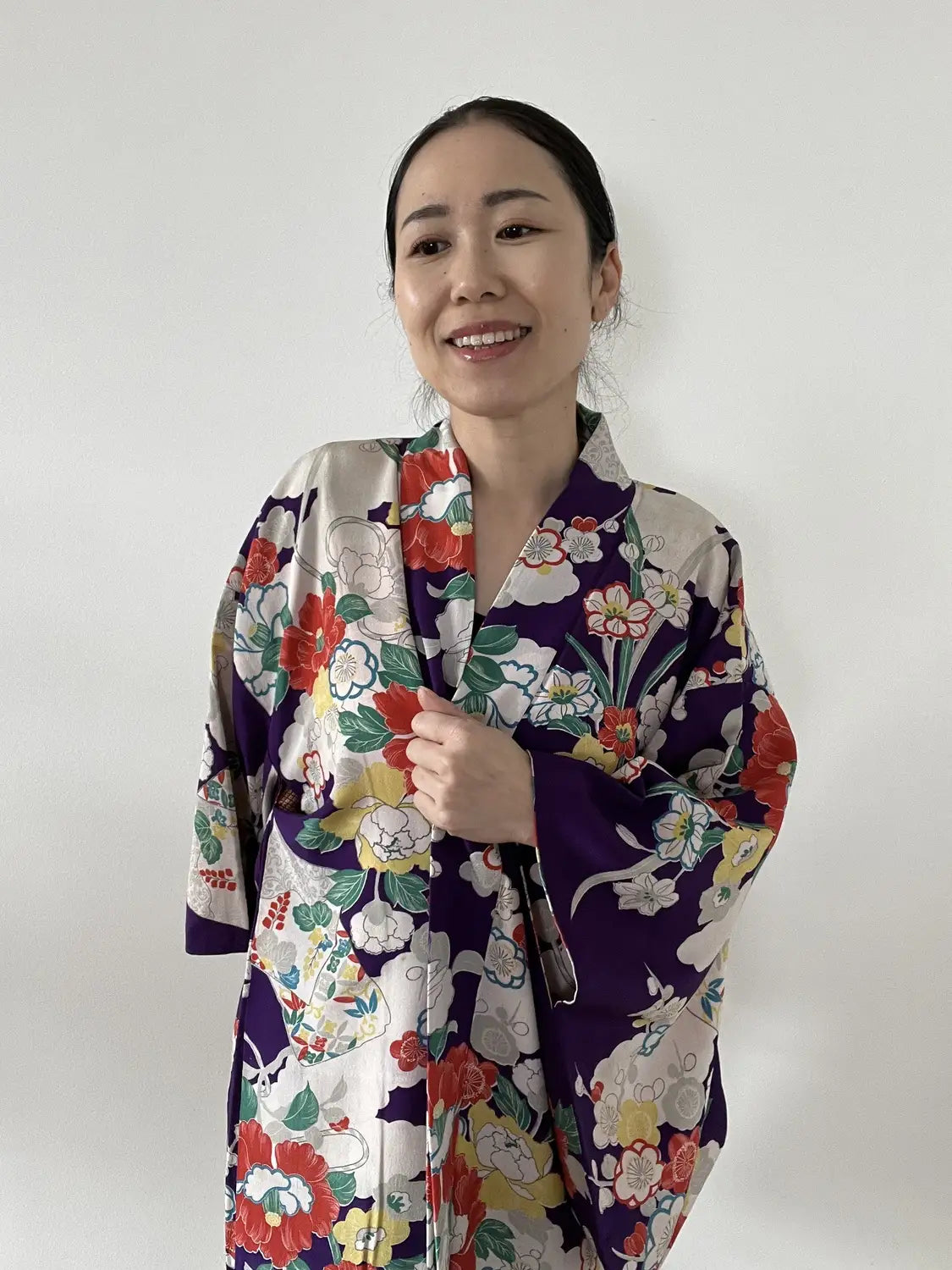 Vintage Color Haori - Purple and White Graceful flowers -