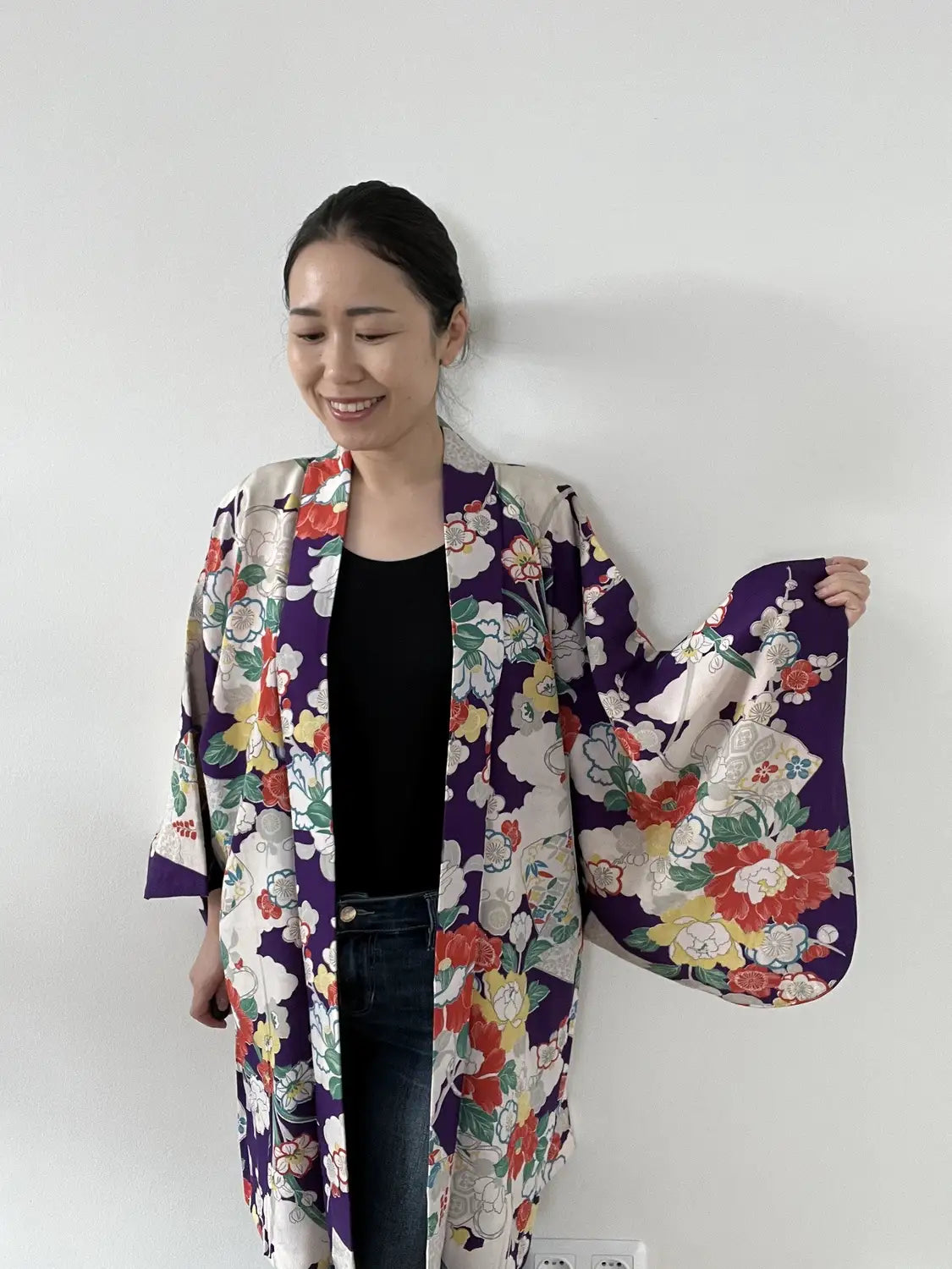 Vintage Color Haori - Purple and White Graceful flowers -