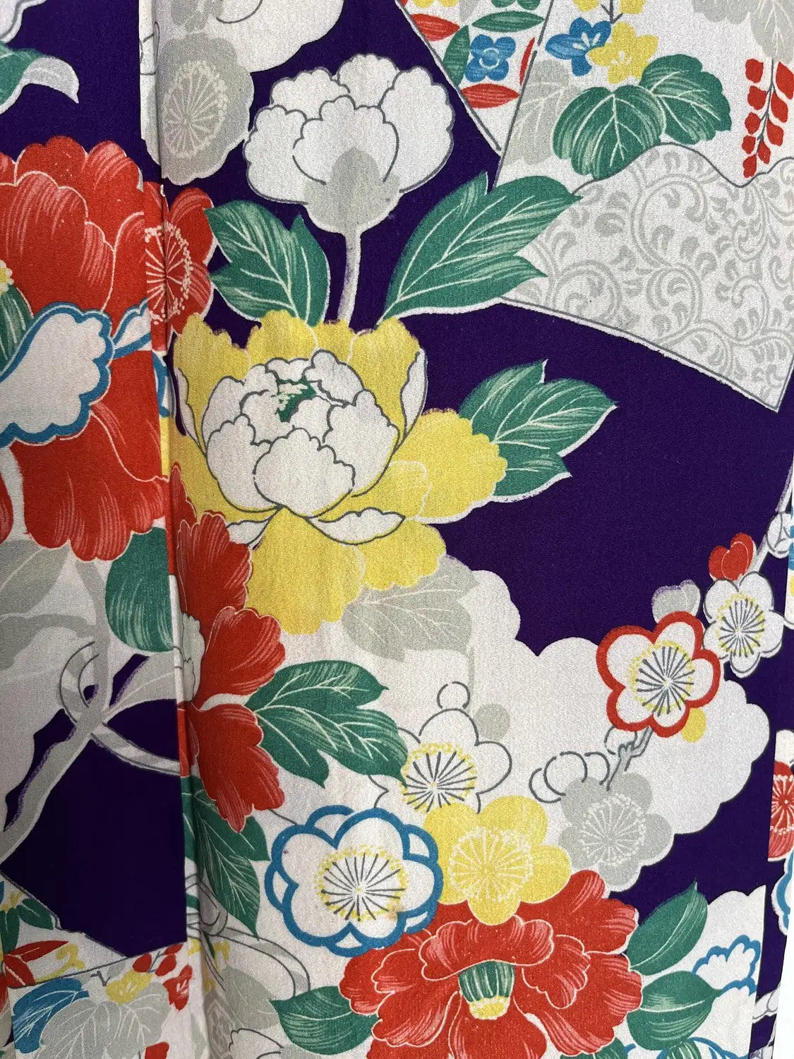 Vintage Color Haori - Purple and White Graceful flowers -