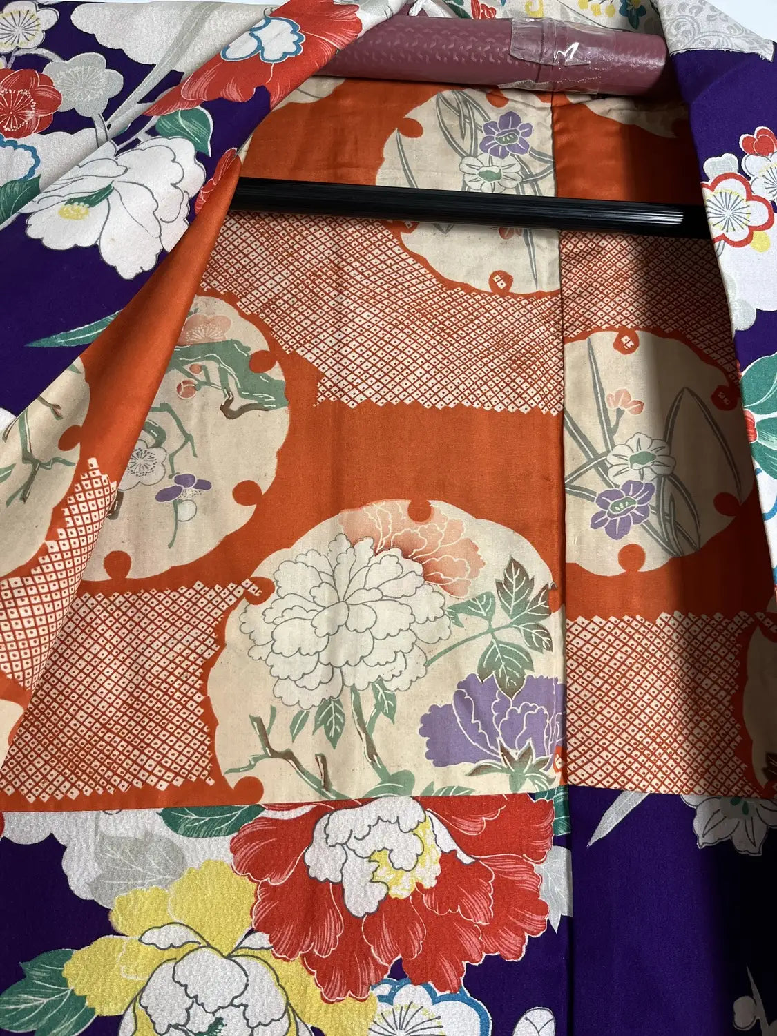 Vintage Color Haori - Purple and White Graceful flowers -