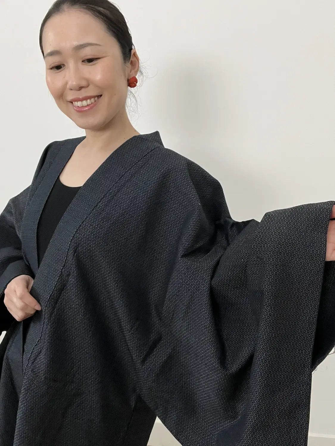 Men’s Vintage Haori - Oshima tsumugi　Heian Court Scene Design -
