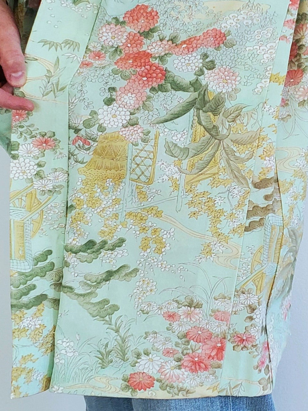 【Light yellowish green/ Garden】Japanese Vintage Kimono Haori, Japanese Hanten Jacket, Robe Dress, Japanese Floral pattern, Unisex
