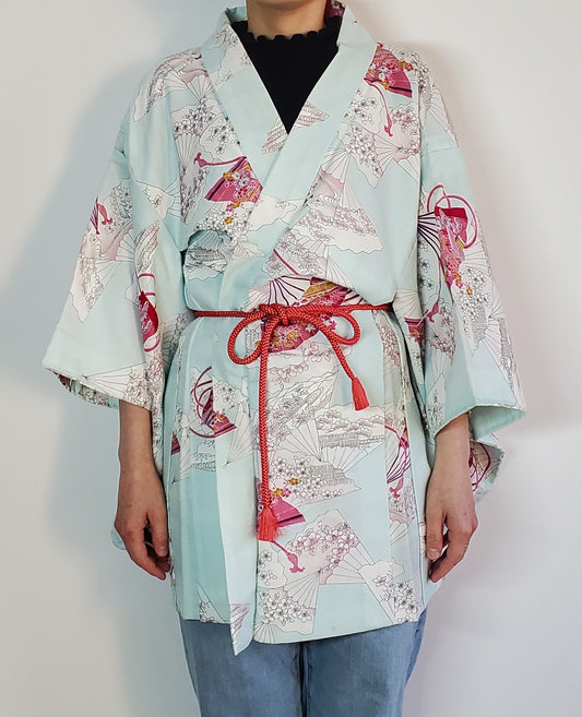 【Hellblau/ Sensu】 japanisches Vintage Kimono Haori, japanische Hantenjacke, Robenkleid, japanisches Blumenmuster, Unisex
