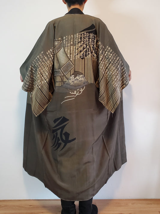 【Khaki/ Japanese Characters】Mens jyuban,Japanese Vintage Kimono Haori, Japanese Hanten Jacket, Robe Dress, Japanese Floral pattern, Unisex