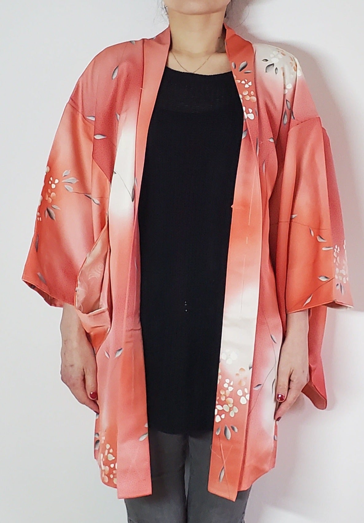 One 2024 piece Kimono jacket, Japanese silk kimono, hand-sewn Kimono jacket, Women's Kimono jacket, haori, Japanese antique, haori jacket