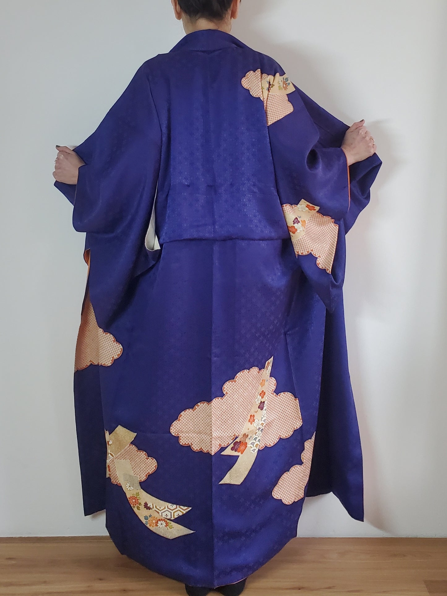 【Darknavy/Clouds and Noshime/ Original Easy kimono】Japanese Vintage Kimono Haori, Japanese Hanten Jacket, Robe Dress, Japanese Floral pattern, Unisex