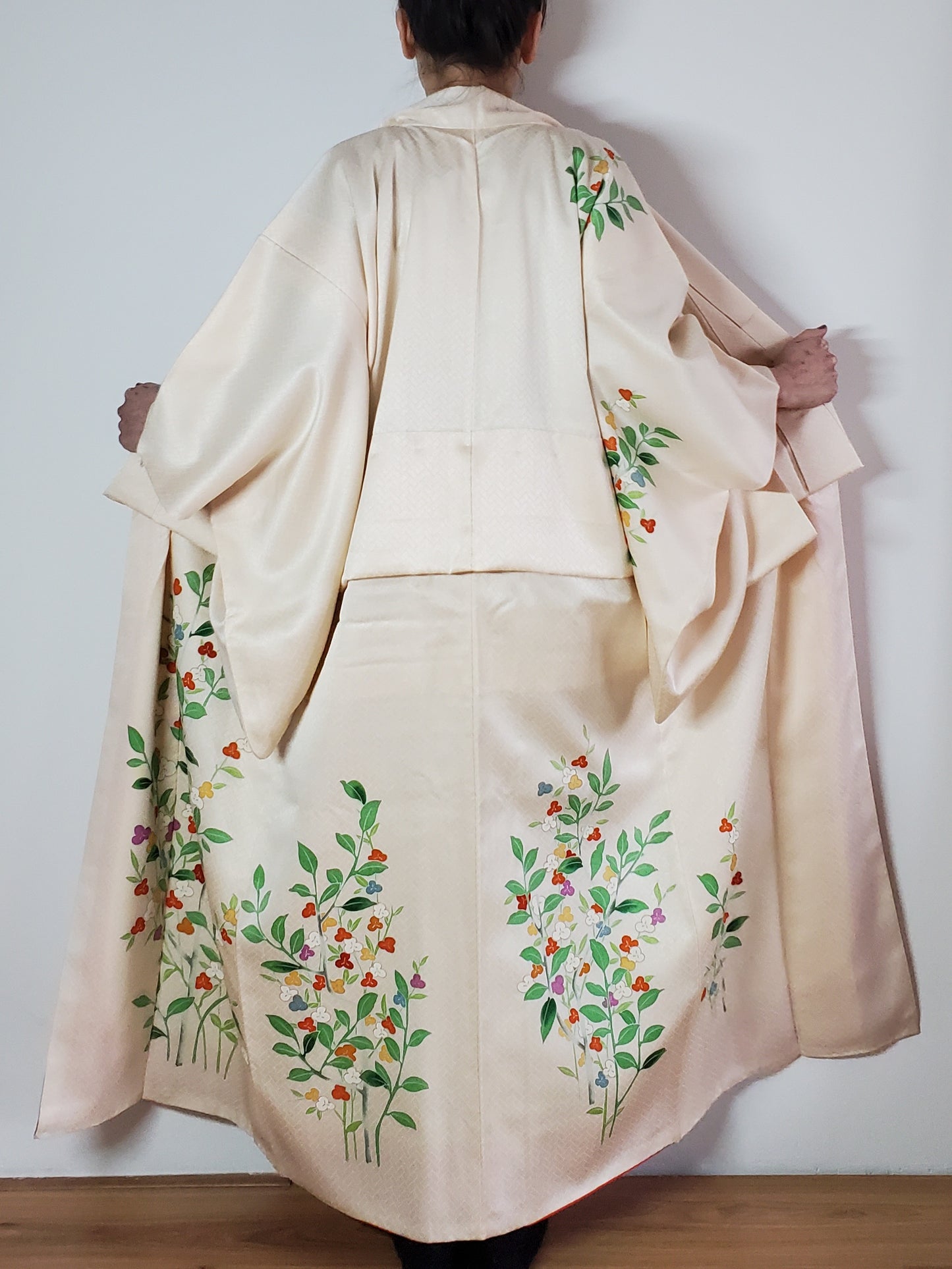 【Cream/flower/ Original Easy kimono】Japanese Vintage Kimono Haori, Japanese Hanten Jacket, Robe Dress, Japanese Floral pattern, Unisex