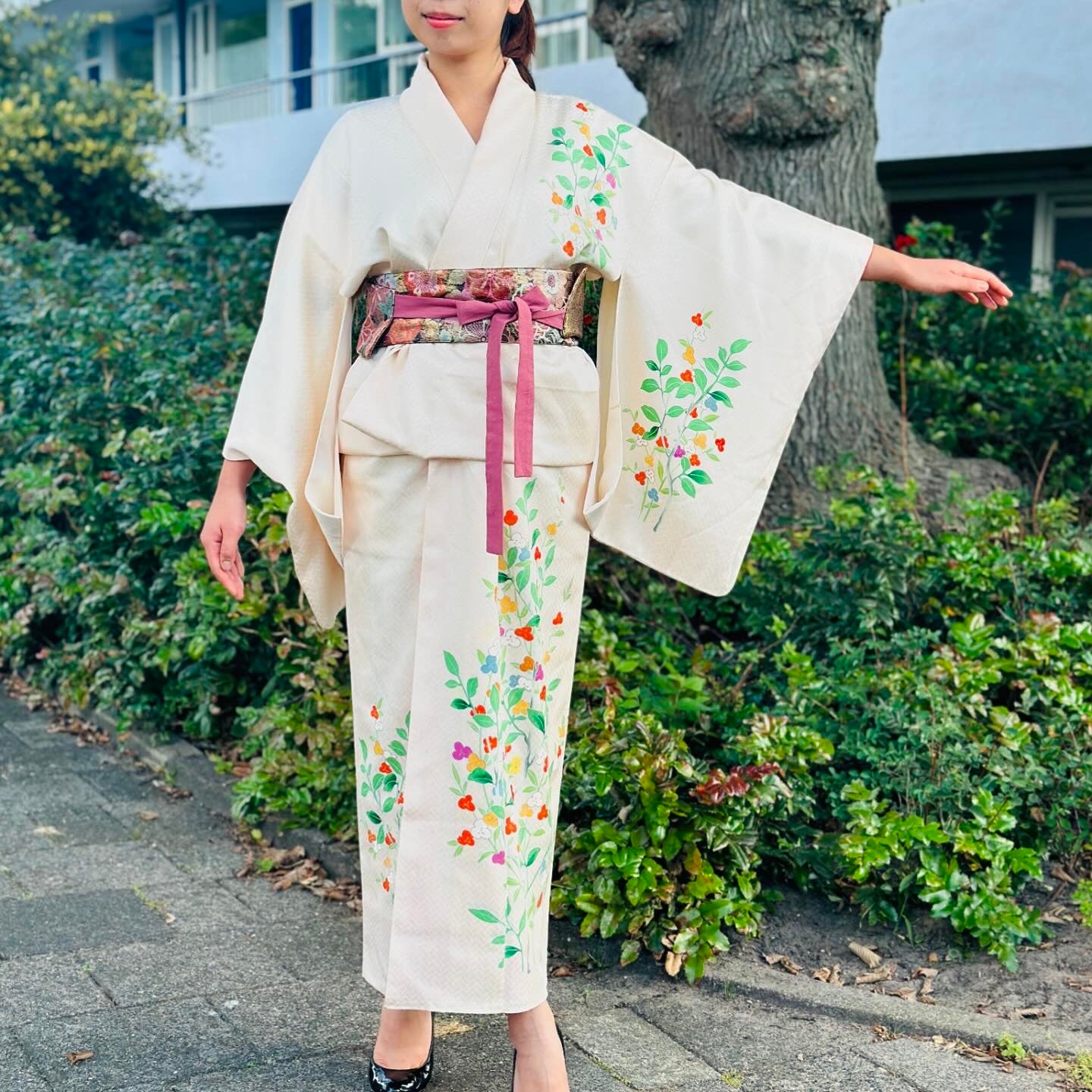 【Cream/flower/ Original Easy kimono】Japanese Vintage Kimono Haori, Japanese Hanten Jacket, Robe Dress, Japanese Floral pattern, Unisex