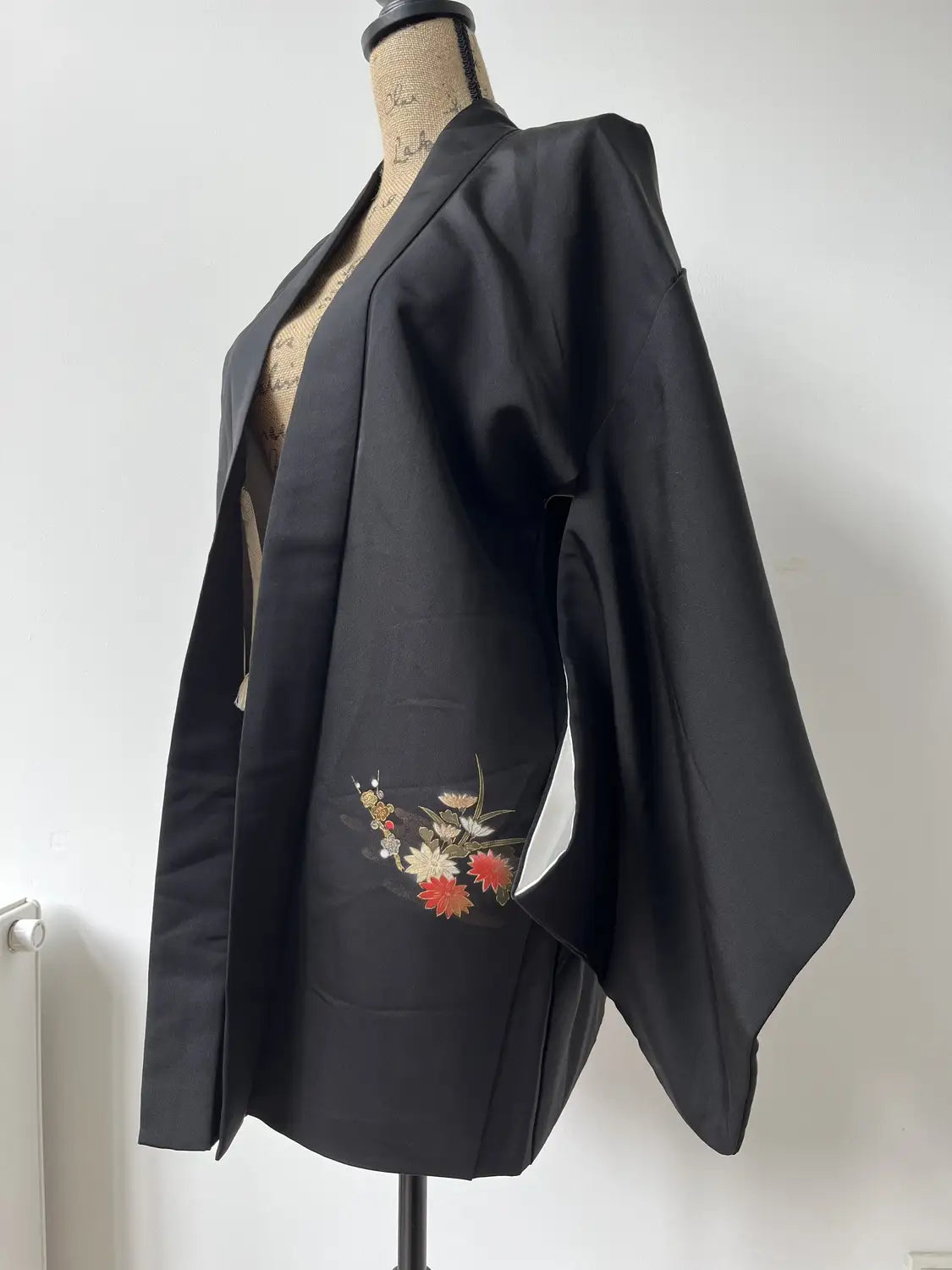 Vintage Black Haori - Flowers Blooming by the Water -
